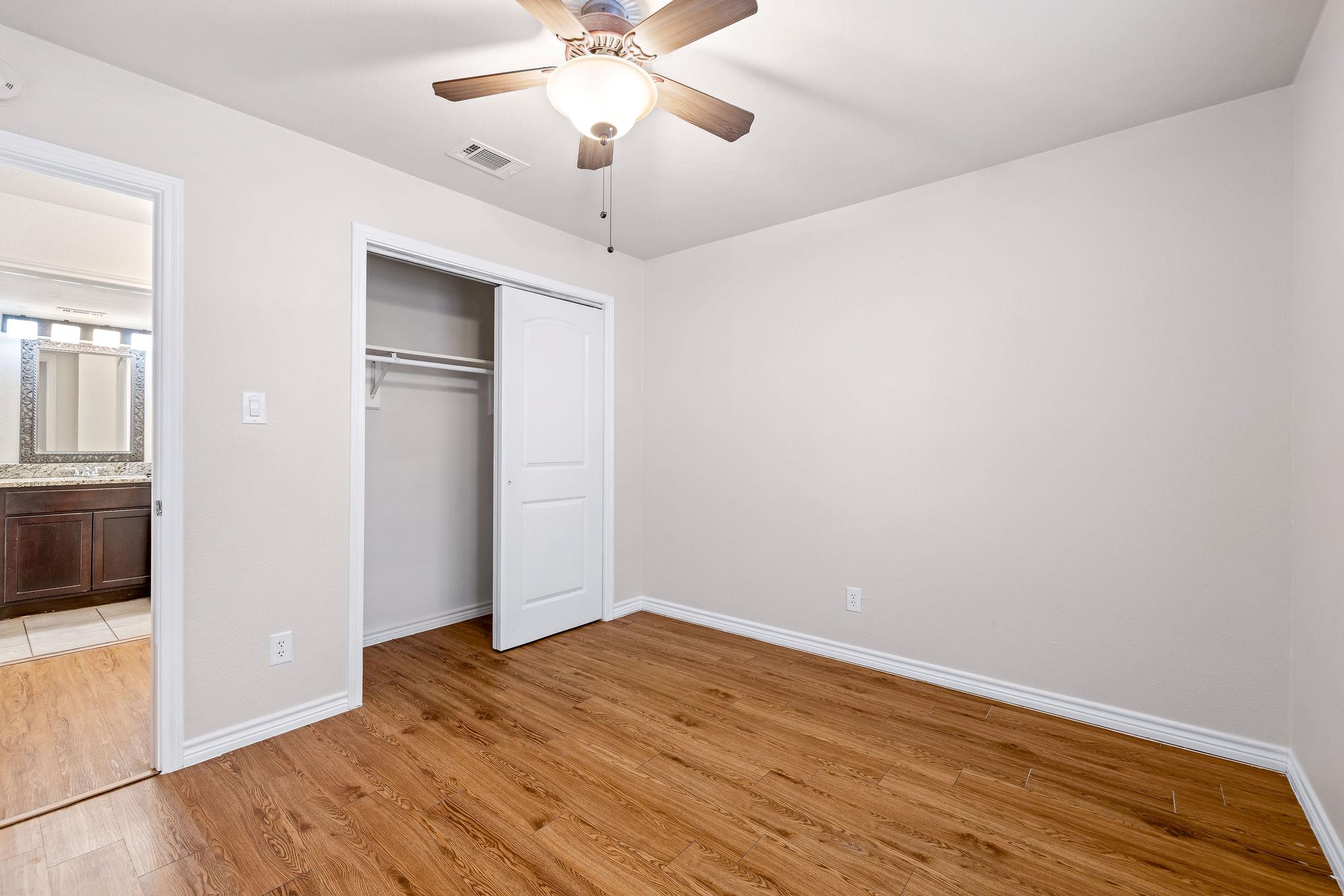 6700 Cooper Lane # 40, Austin, TX 78745