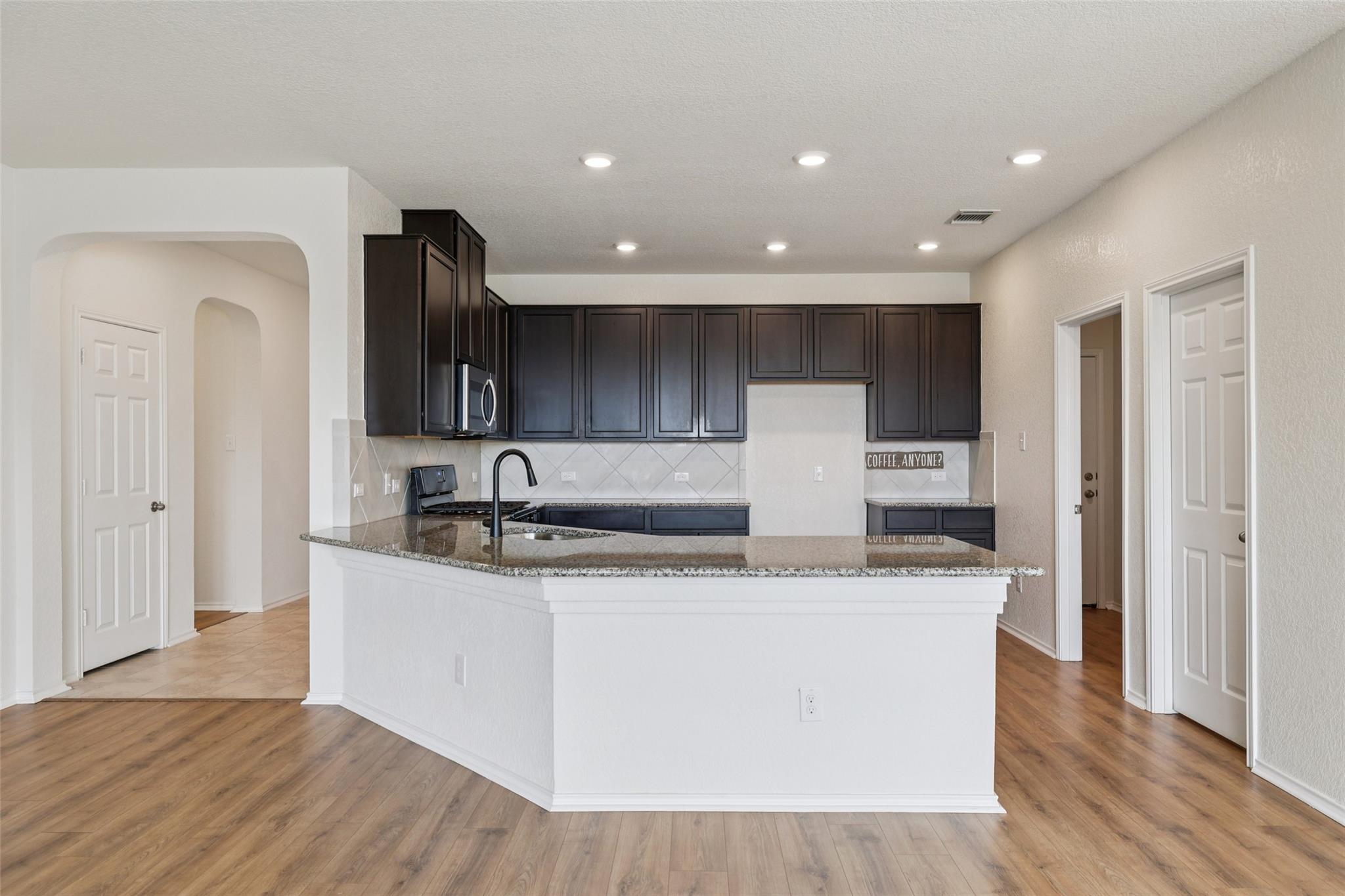 6209 Mantalcino Dr, Round Rock, TX 78665