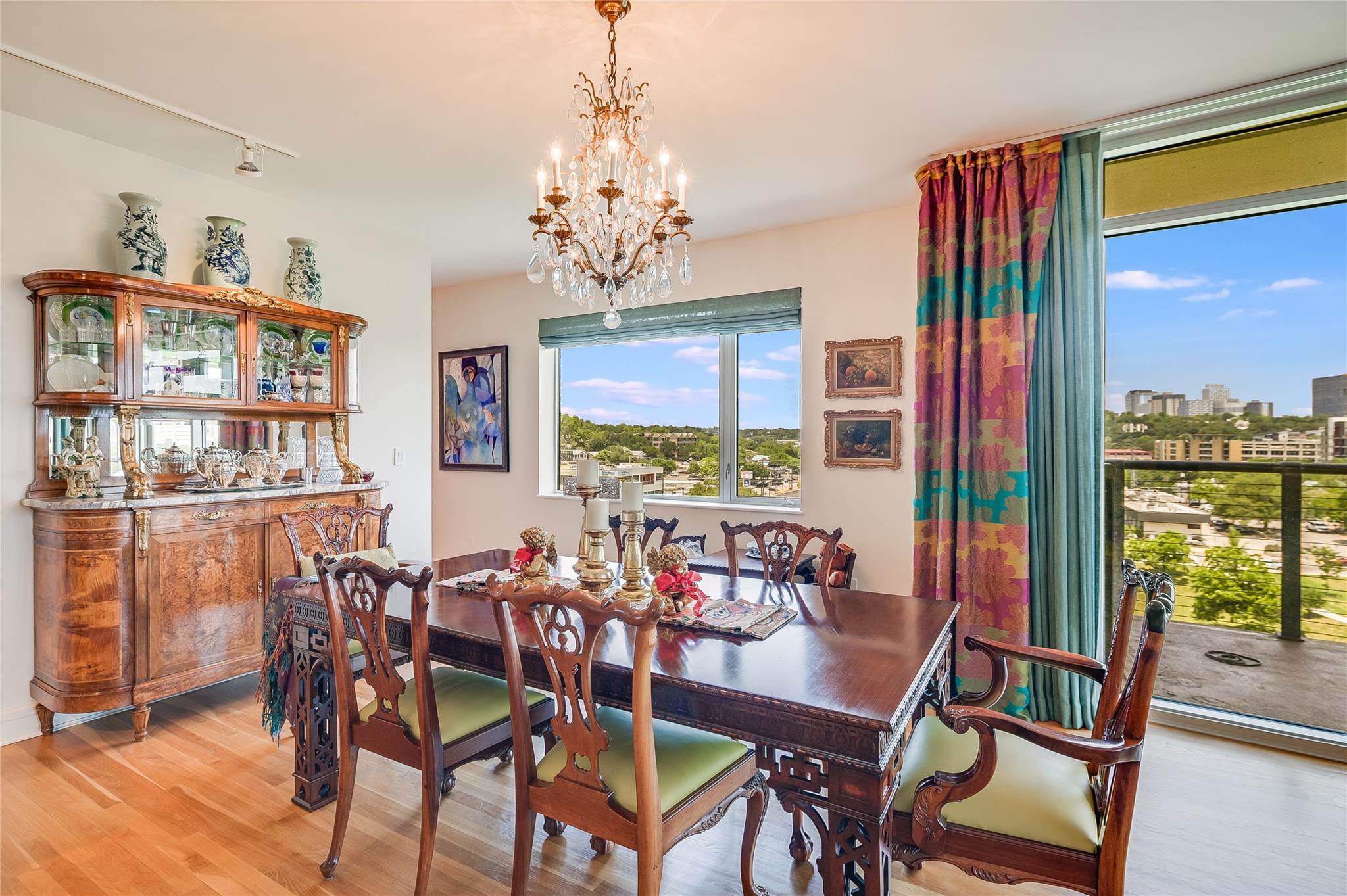 901 W 9th St # 703, Austin, TX 78703