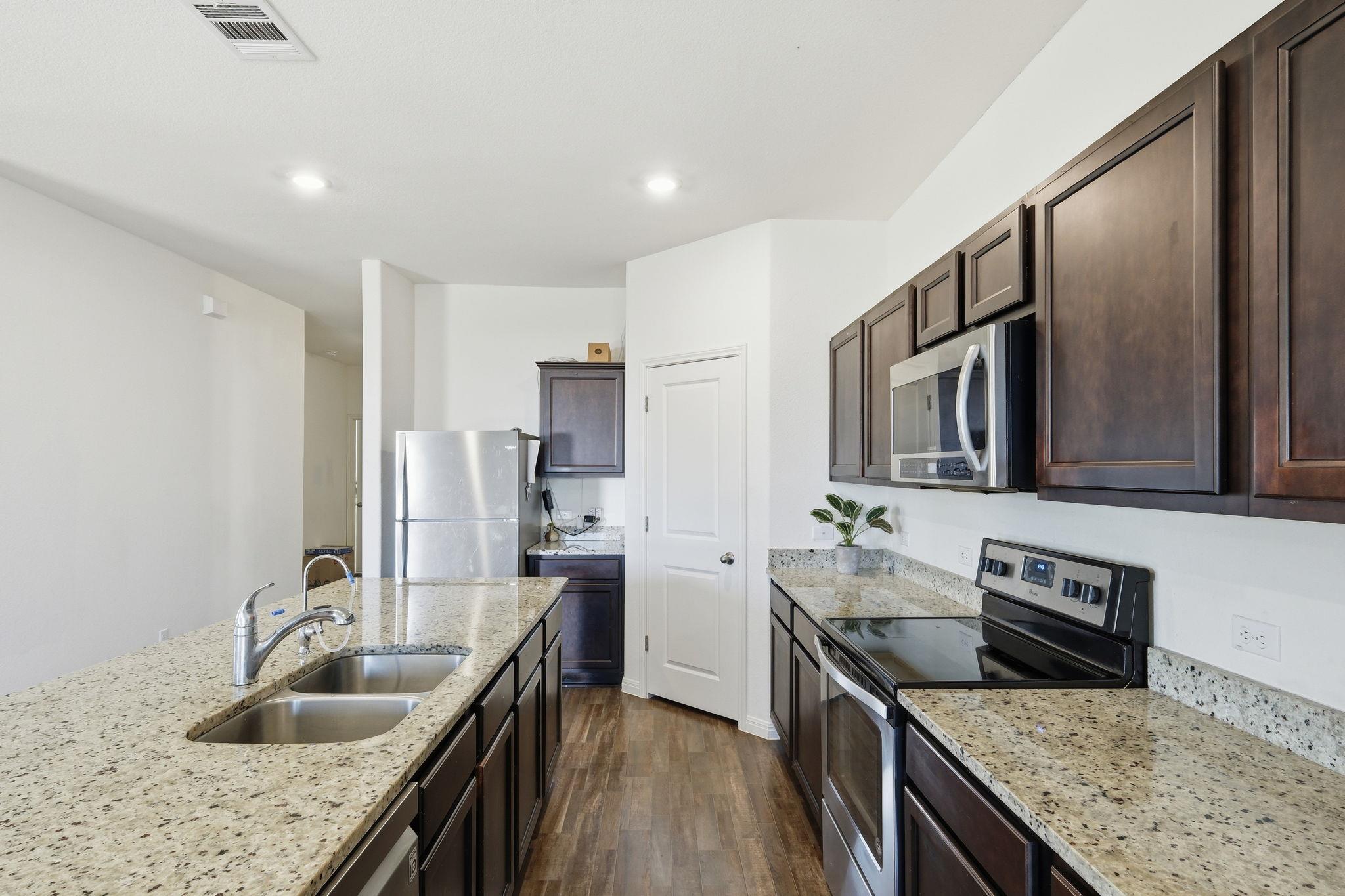 19216 Nathan Scott Way, Manor, TX 78653