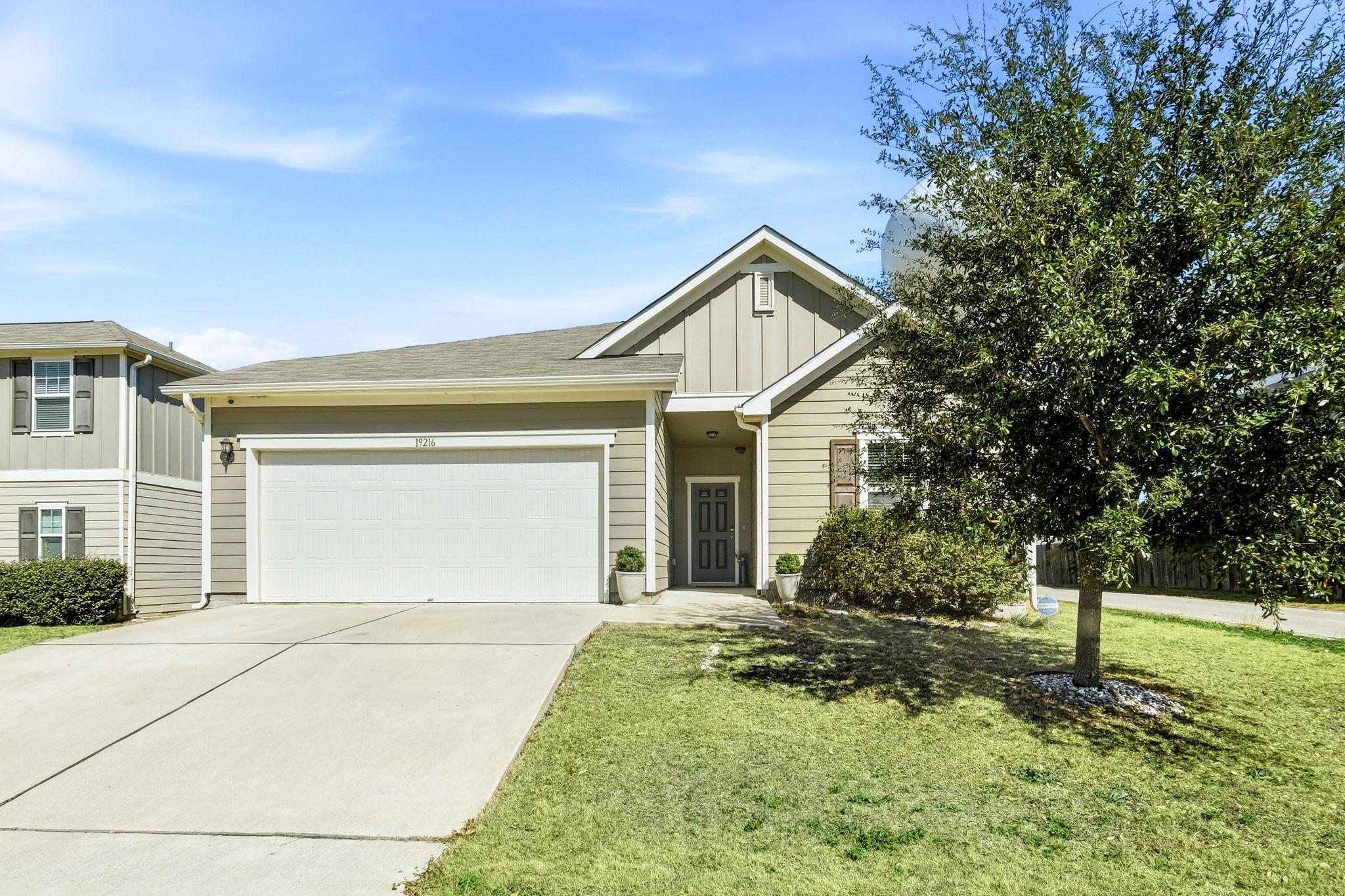 19216 Nathan Scott Way, Manor, TX 78653