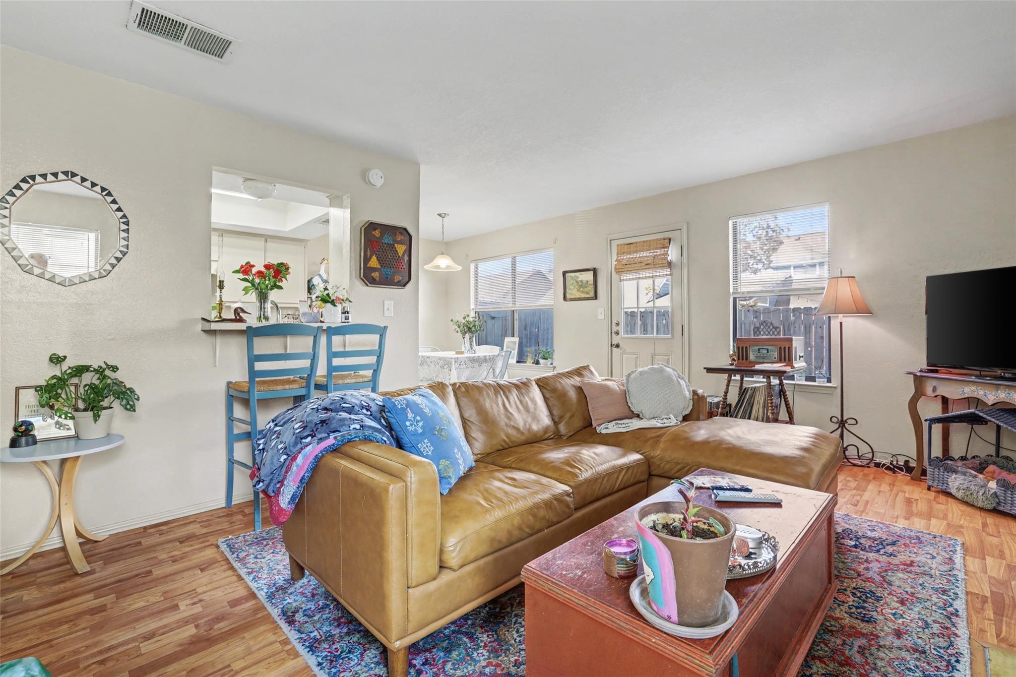 8806 Springmail Units A and B Cir, Austin, TX 78729