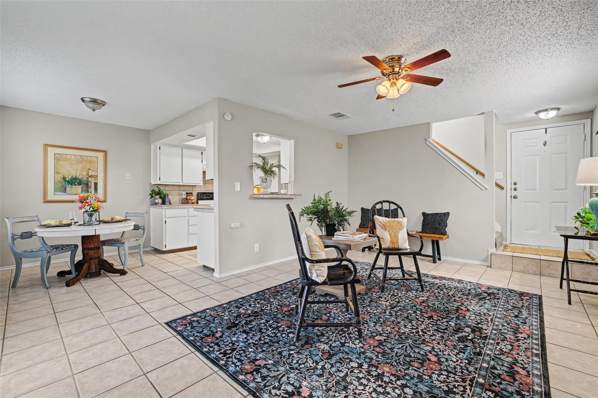 8806 Springmail Units A and B Cir, Austin, TX 78729