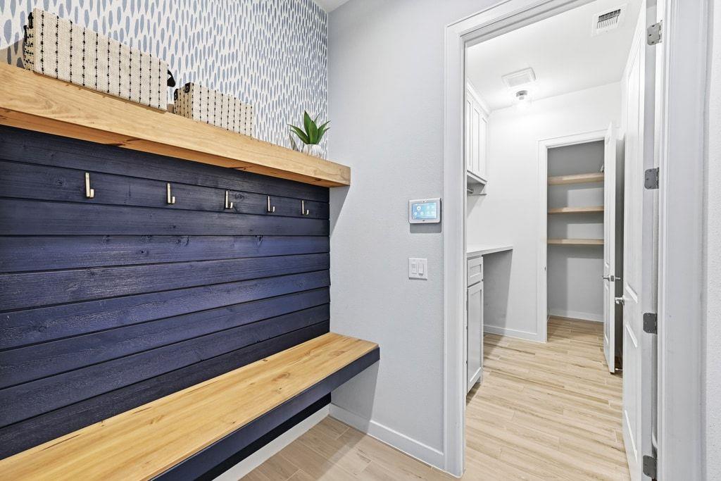 7212 Cardinal Bloom Loop, Austin, TX 78744