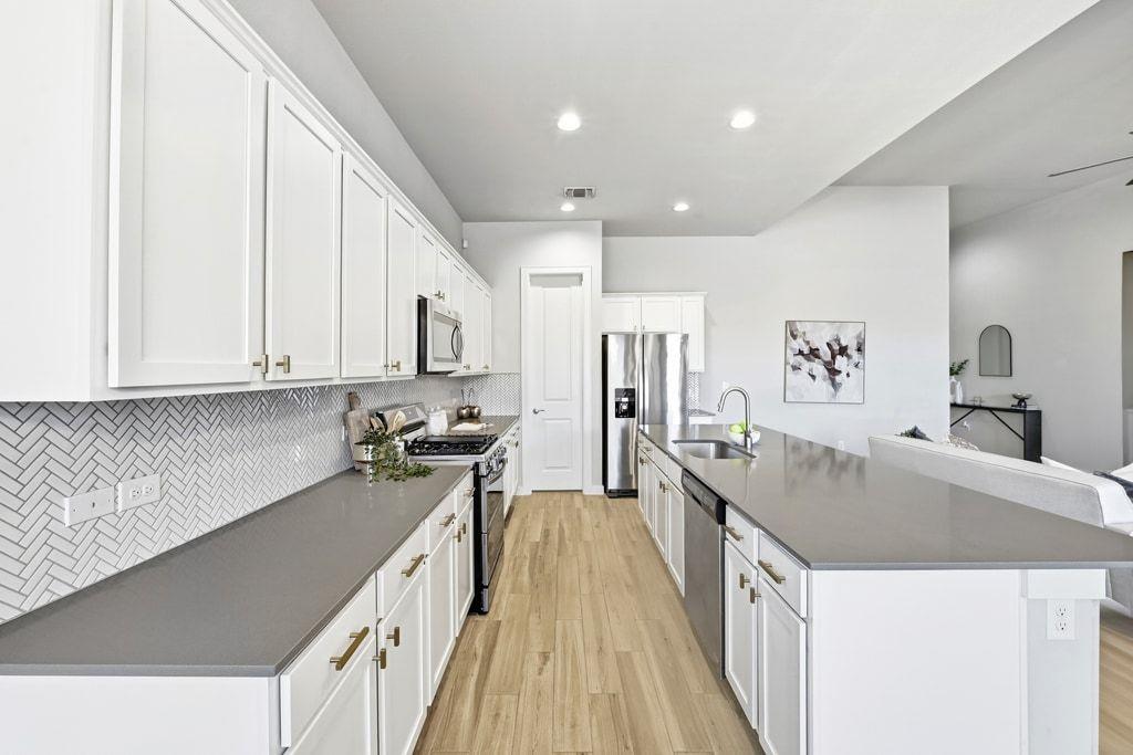 7212 Cardinal Bloom Loop, Austin, TX 78744