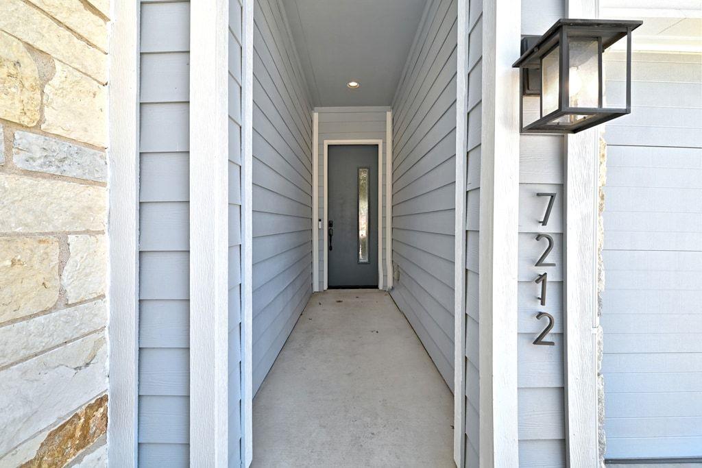 7212 Cardinal Bloom Loop, Austin, TX 78744