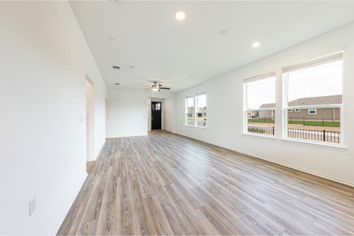 201 Coachsmith St, Georgetown, TX 78633