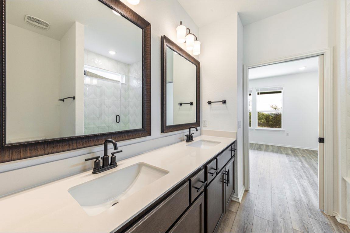 201 Coachsmith St, Georgetown, TX 78633