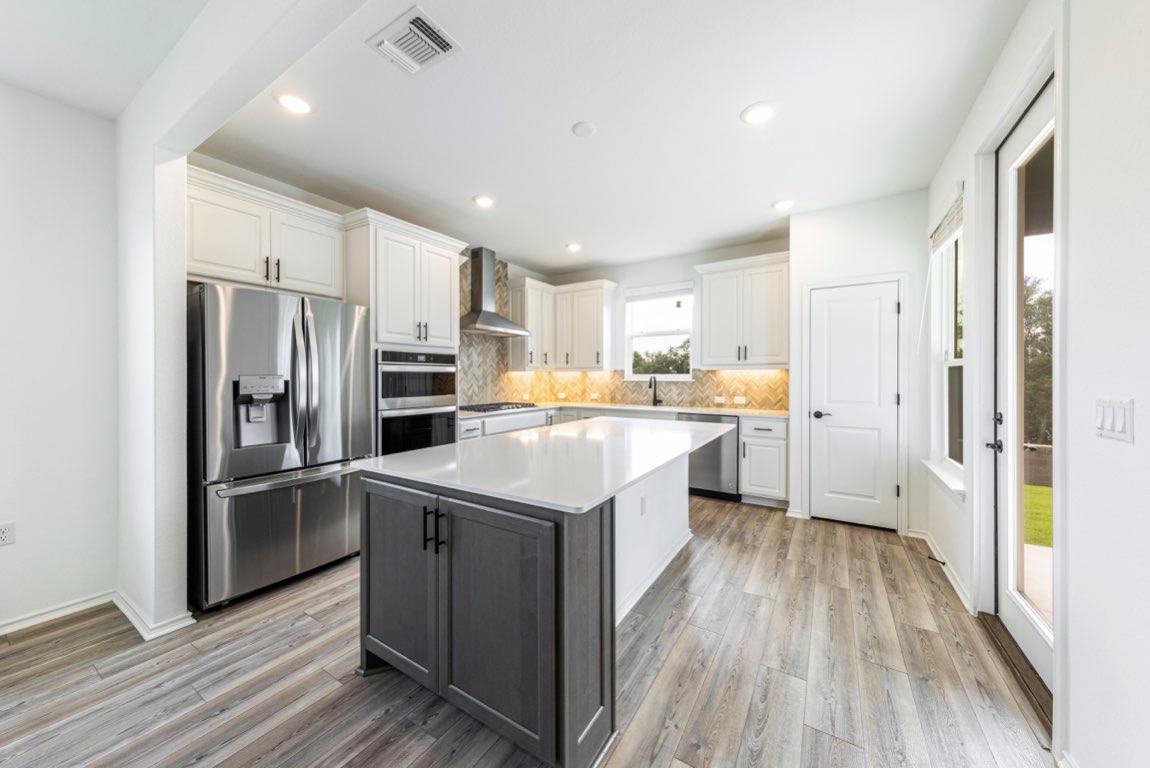 201 Coachsmith St, Georgetown, TX 78633