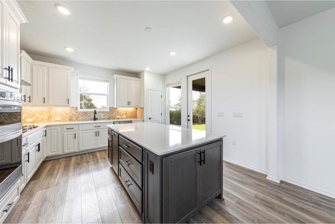 201 Coachsmith St, Georgetown, TX 78633