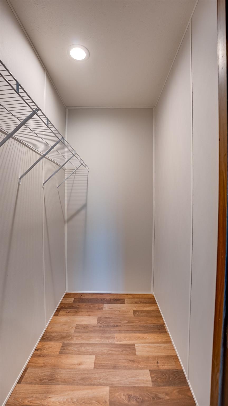 195 Tuck St # B, Cedar Creek, TX 78612