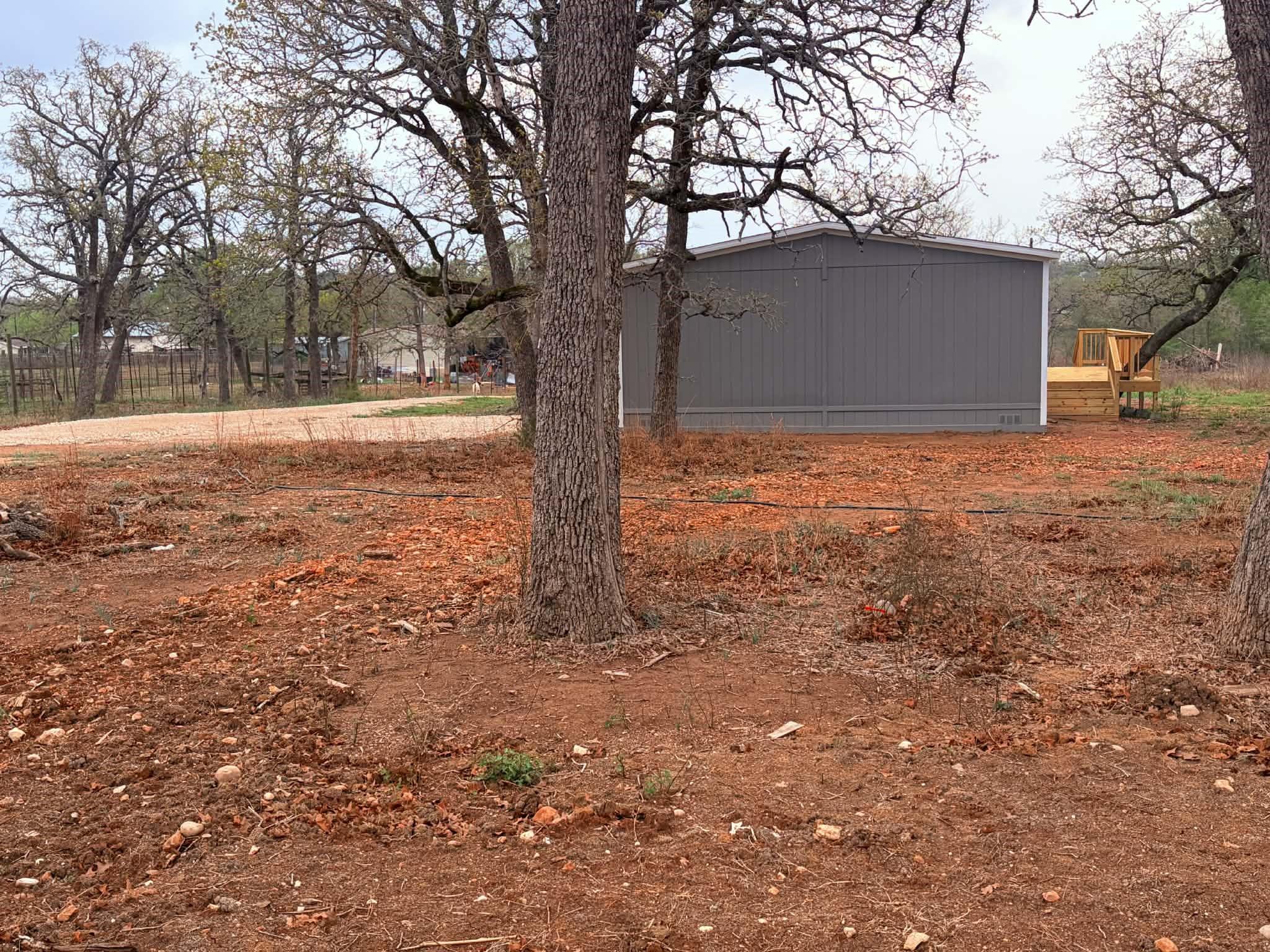 195 Tuck St # B, Cedar Creek, TX 78612