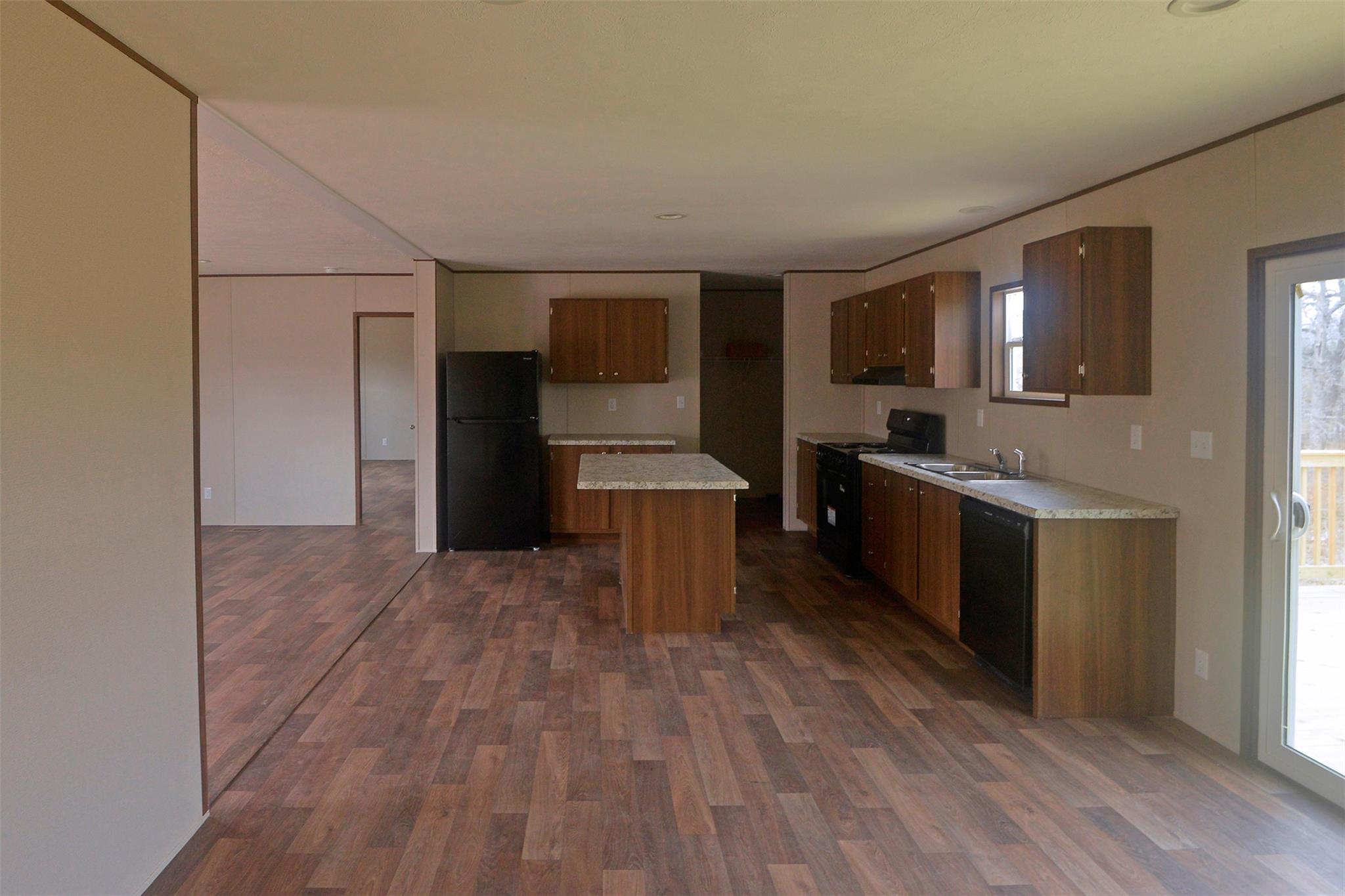 195 Tuck St # B, Cedar Creek, TX 78612