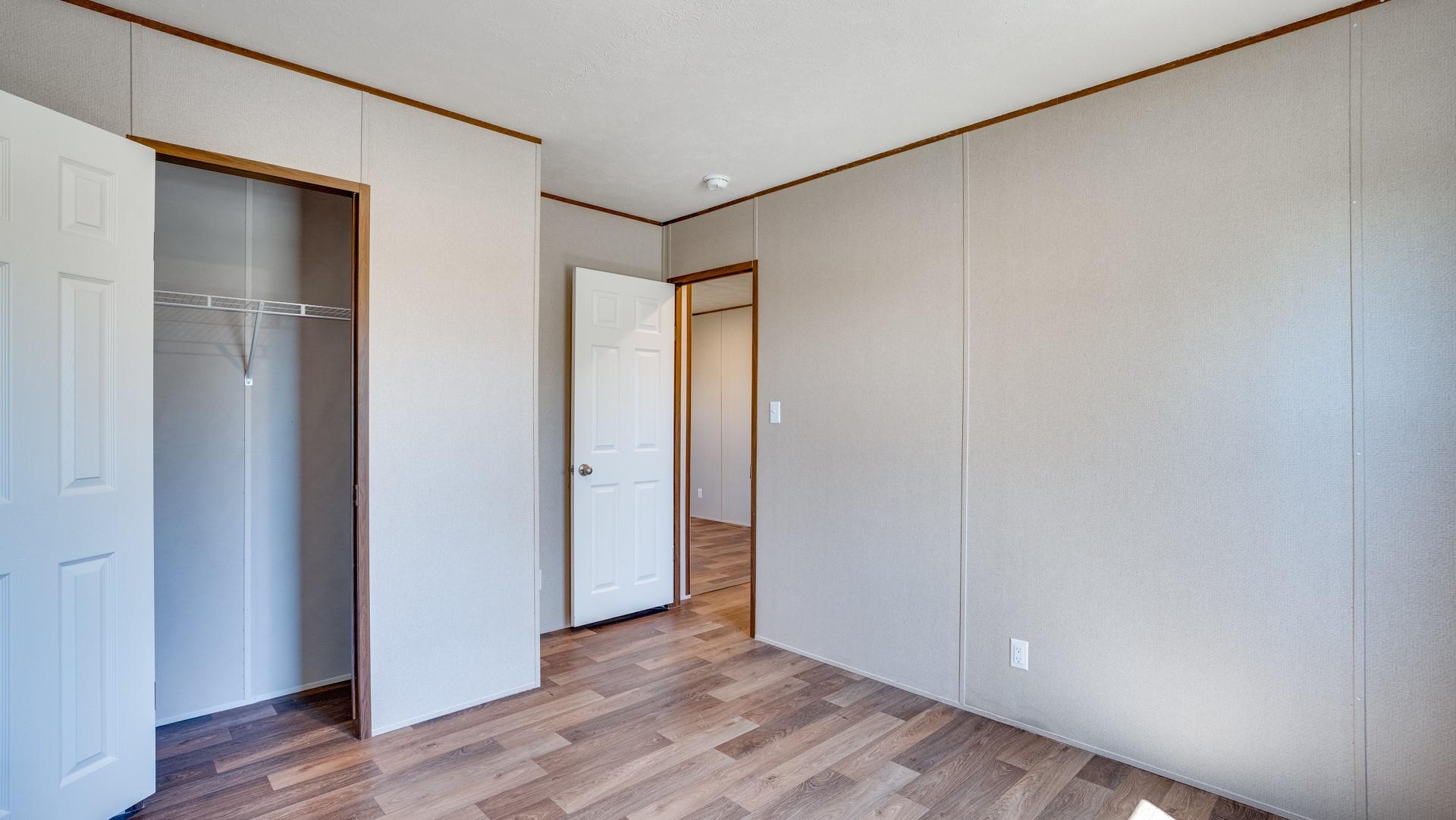 195 Tuck St # B, Cedar Creek, TX 78612