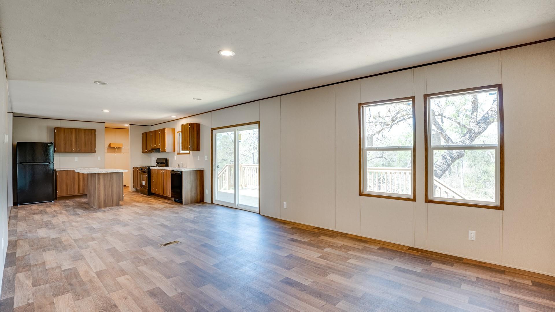 195 Tuck St # B, Cedar Creek, TX 78612