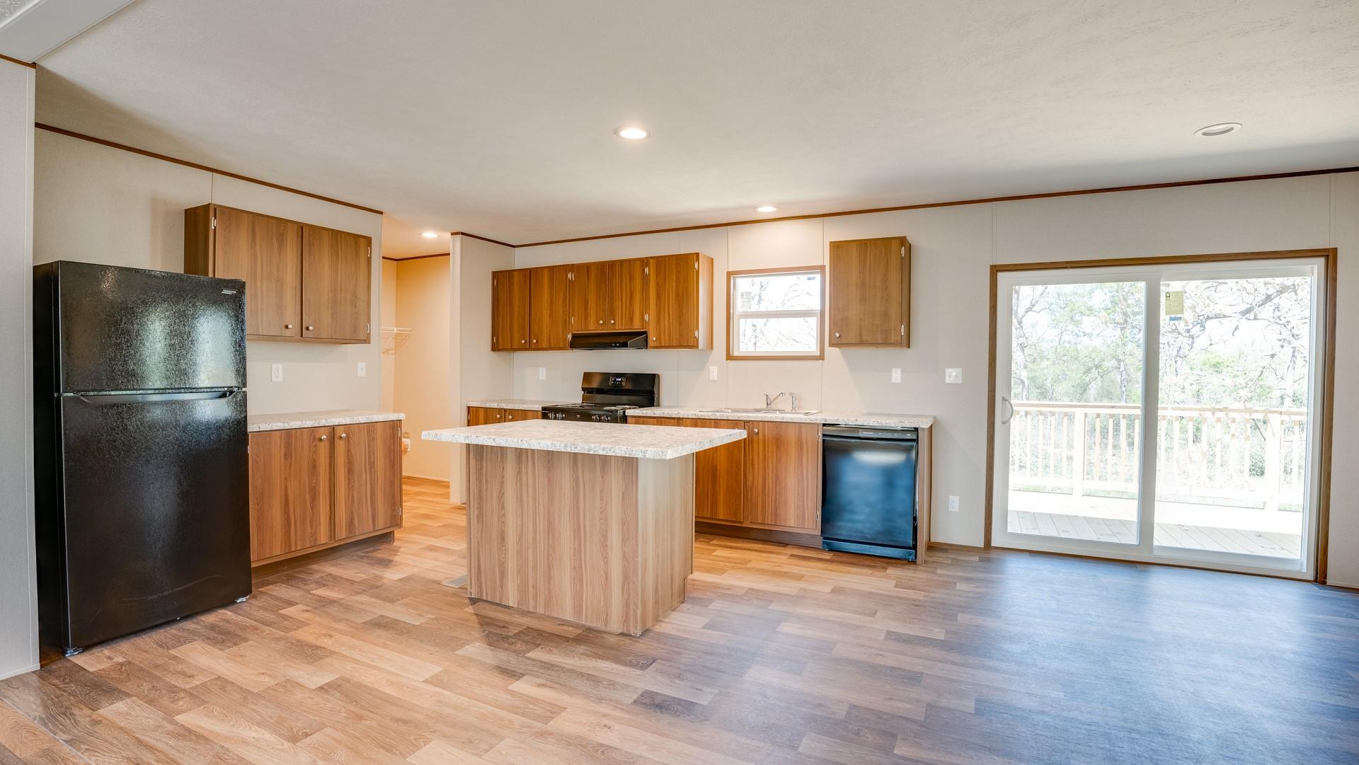 195 Tuck St # B, Cedar Creek, TX 78612