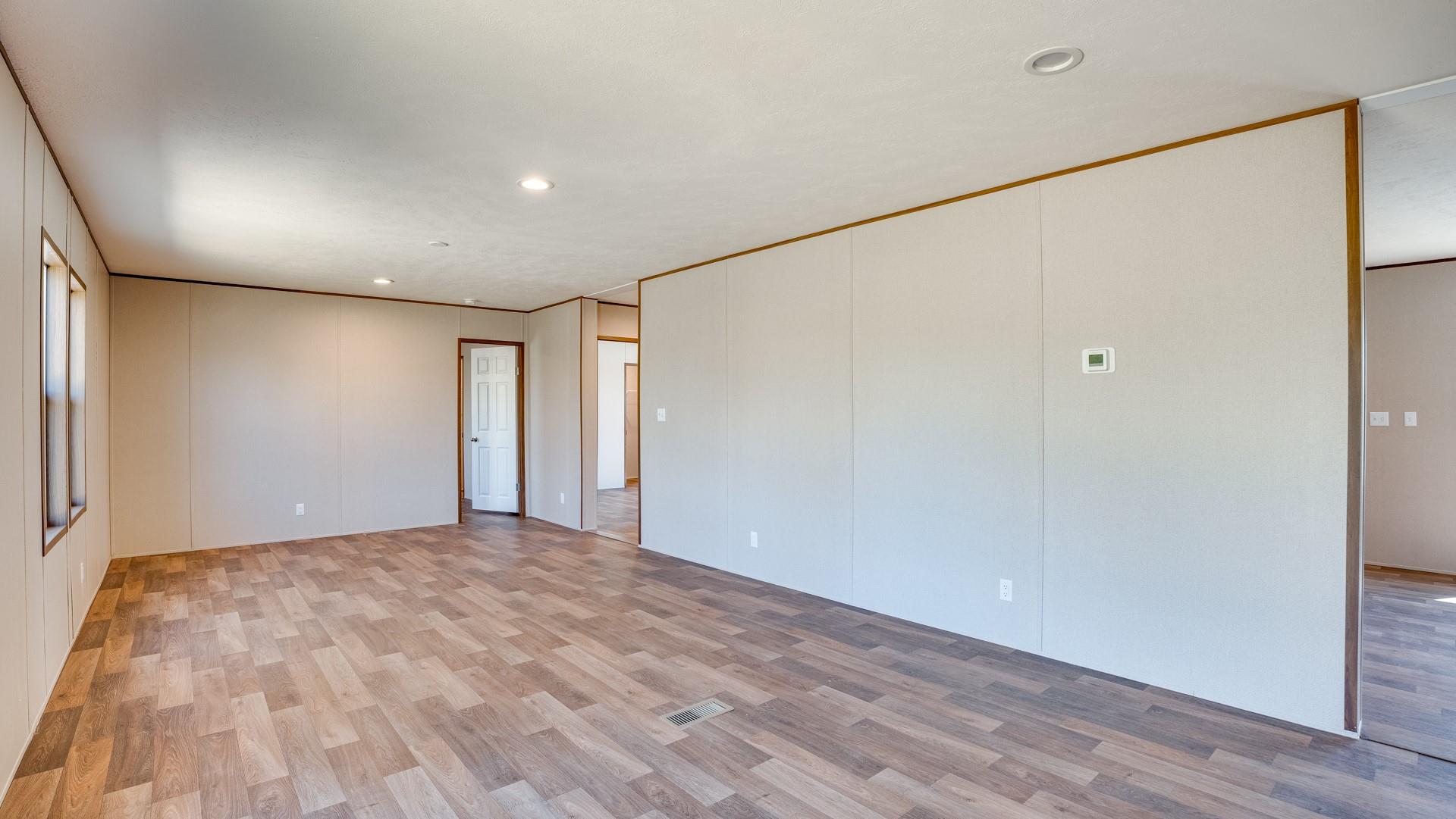 195 Tuck St # B, Cedar Creek, TX 78612