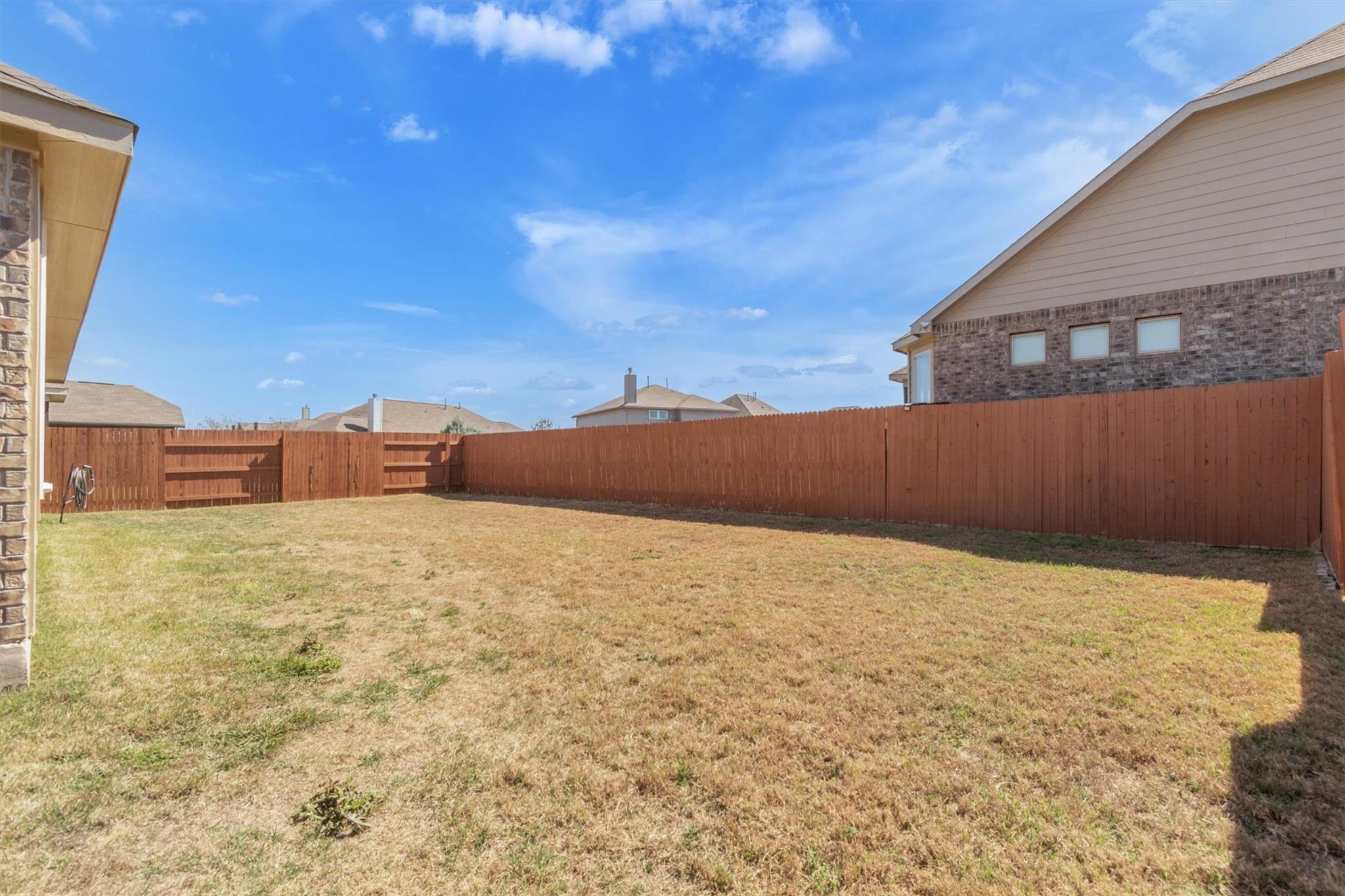 120 Shirley Dr, Buda, TX 78610