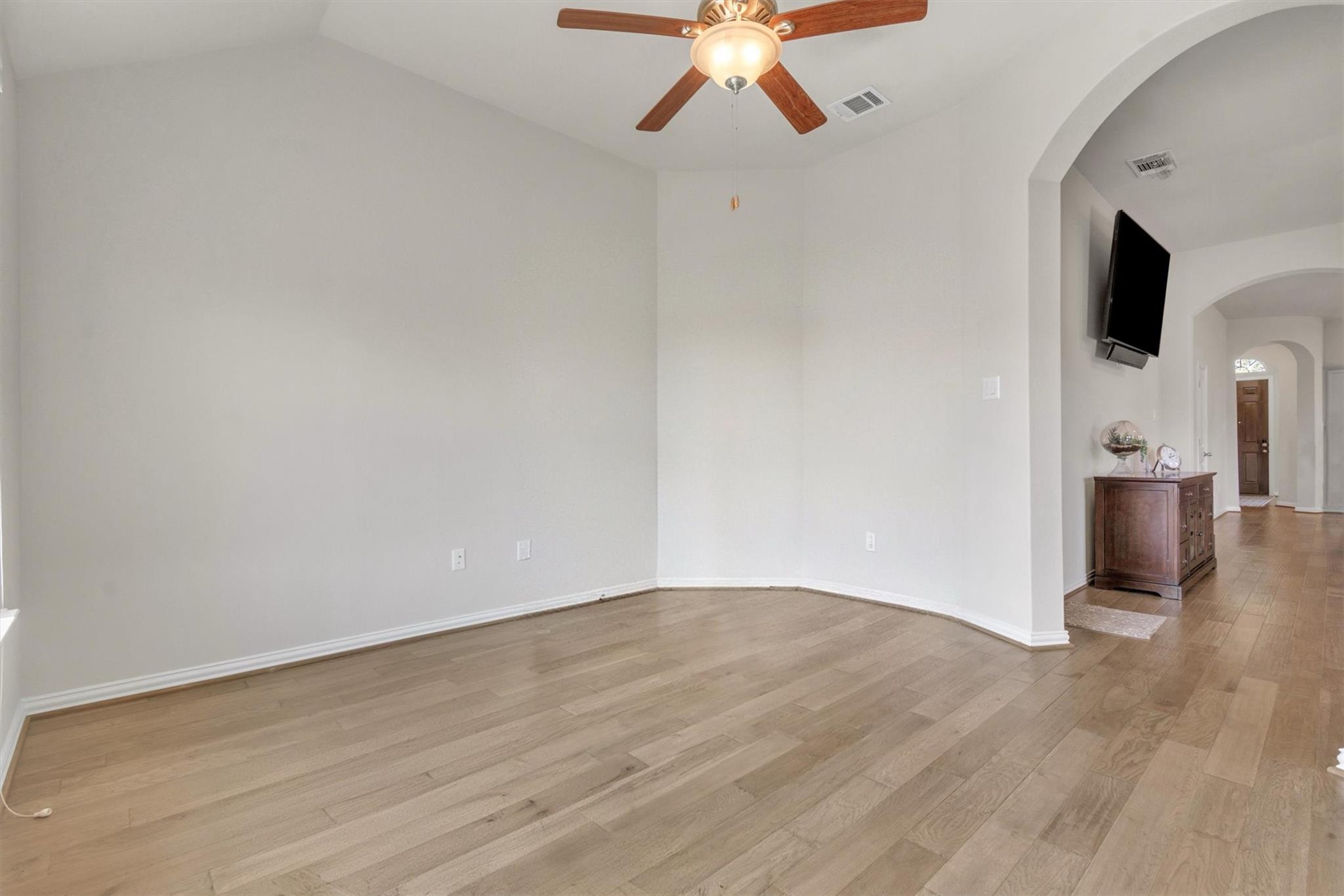 120 Shirley Dr, Buda, TX 78610