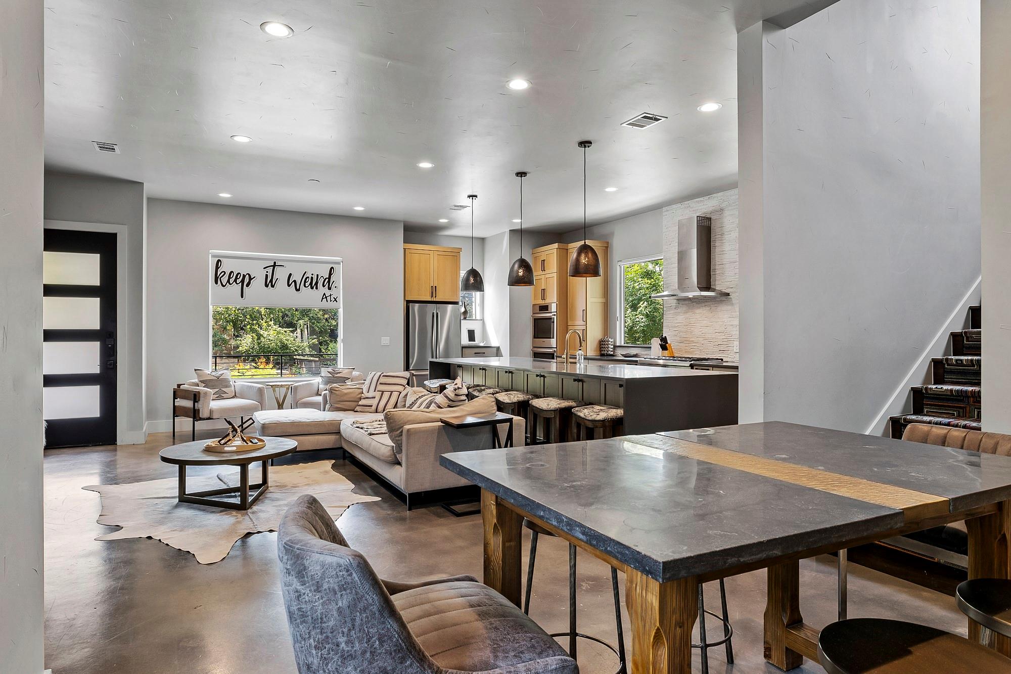 2414 Kinney Rd, Austin, TX 78704