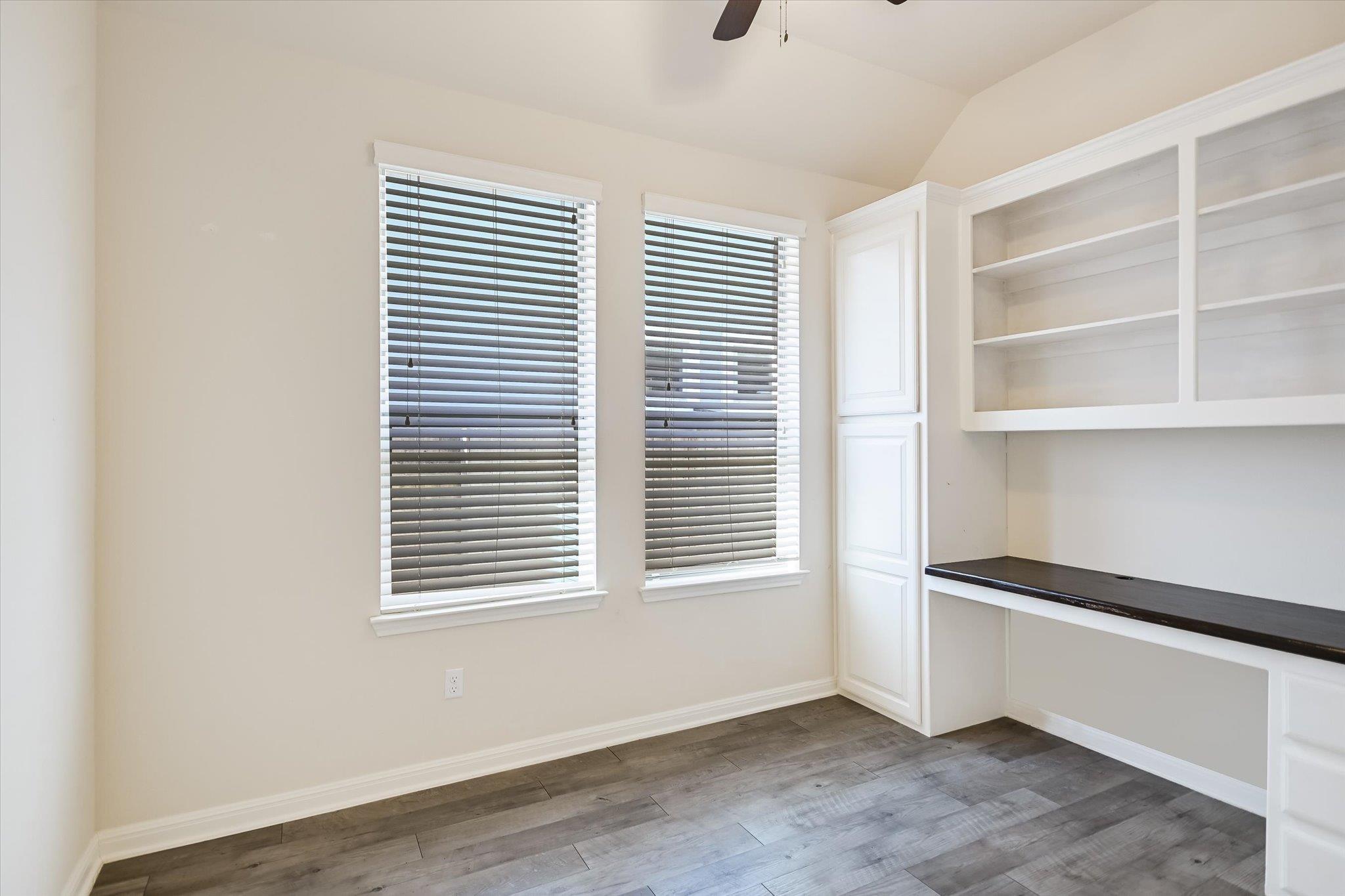 2300 Lookout Range Dr, Leander, TX 78641