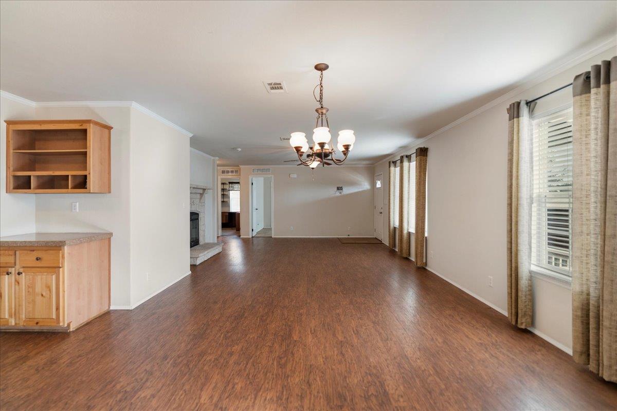 185 Trails End Rd, Driftwood, TX 78620