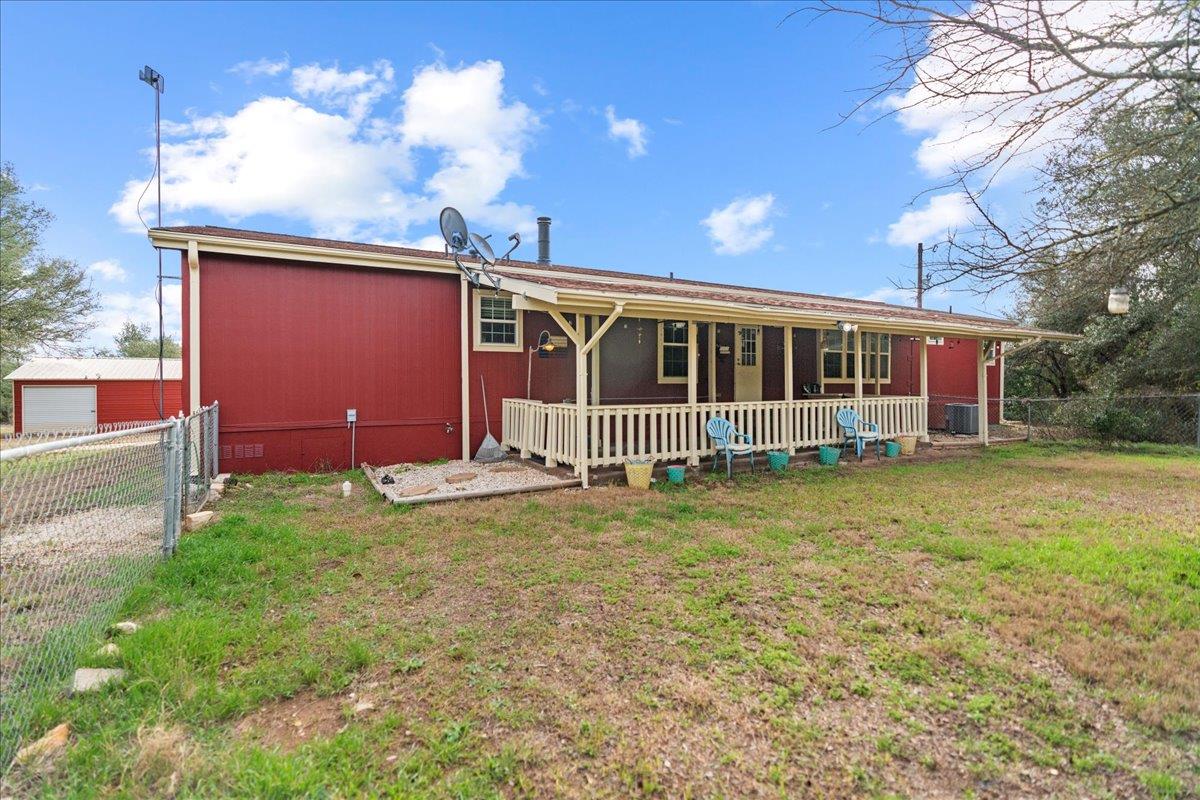 185 Trails End Rd, Driftwood, TX 78620