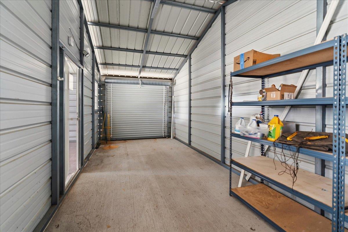 185 Trails End Rd, Driftwood, TX 78620