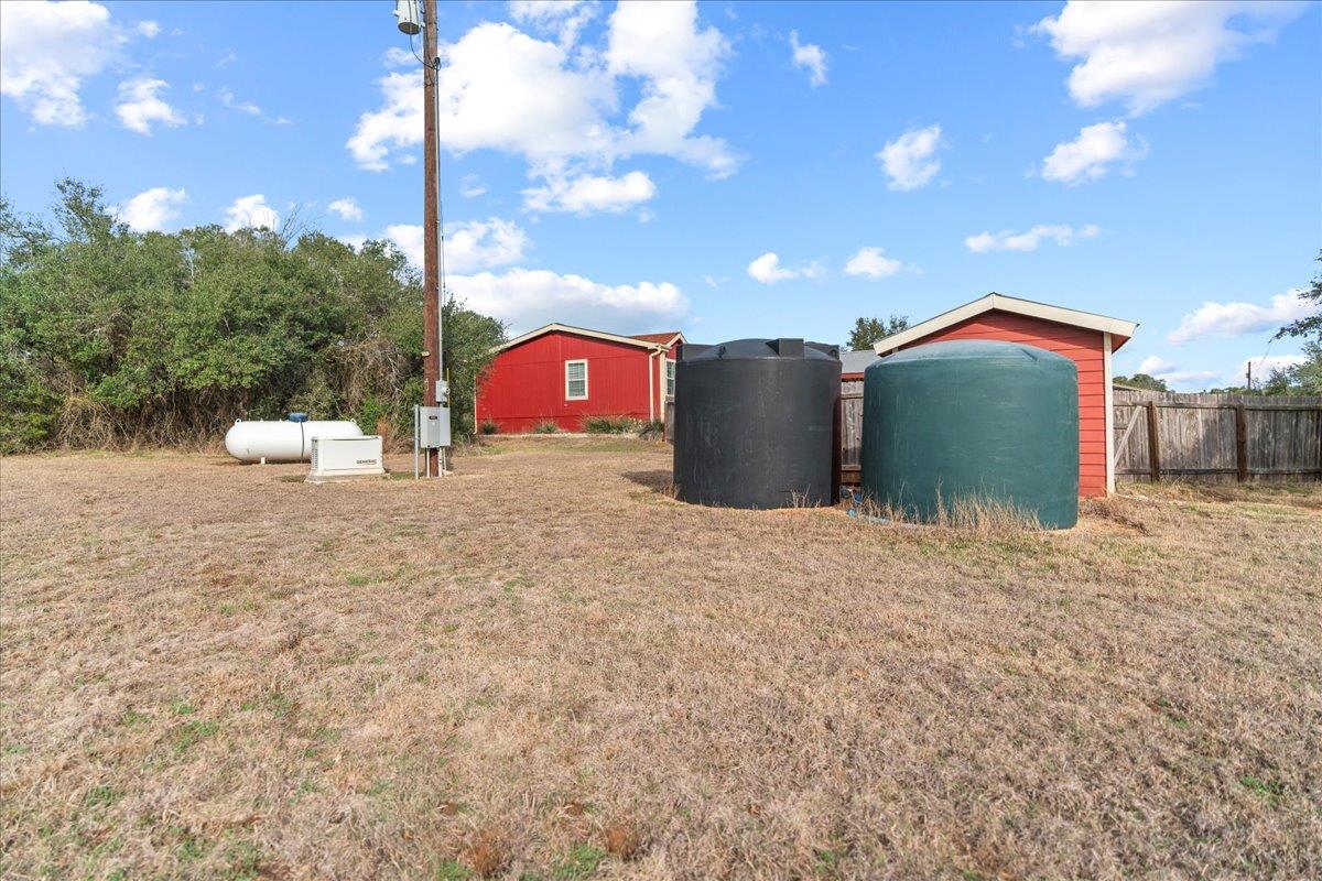 185 Trails End Rd, Driftwood, TX 78620