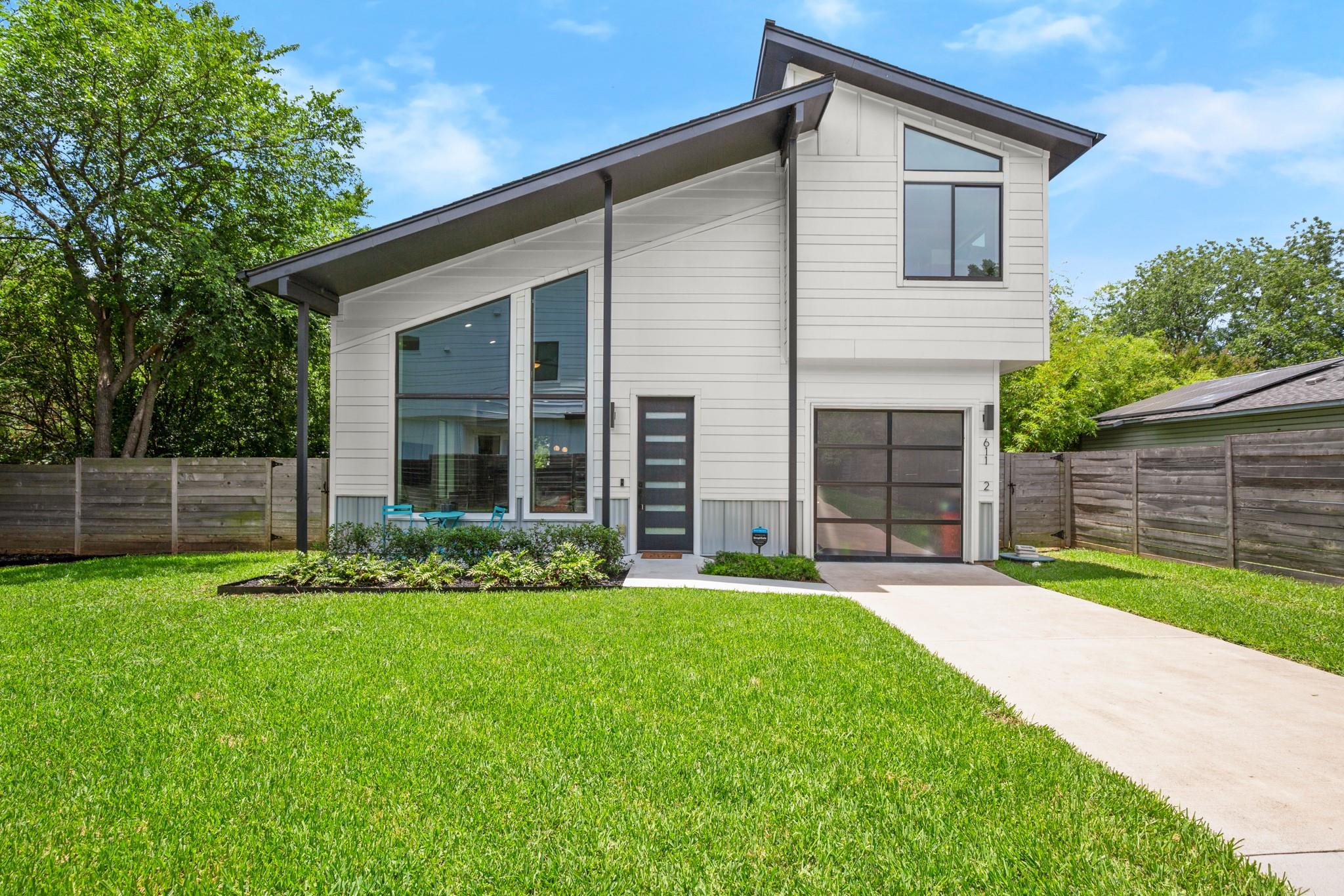 611 Gaylor St # 2, Austin, TX 78752