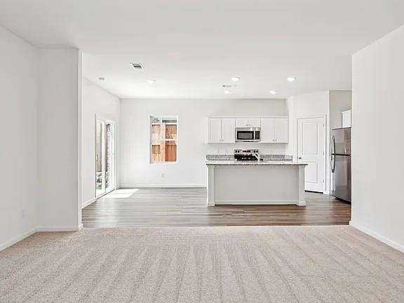 152 MULLEN Way, Taylor, TX 76574