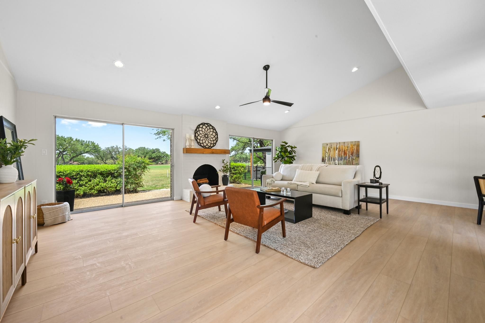 926 Lakeway Dr, Lakeway, TX 78734