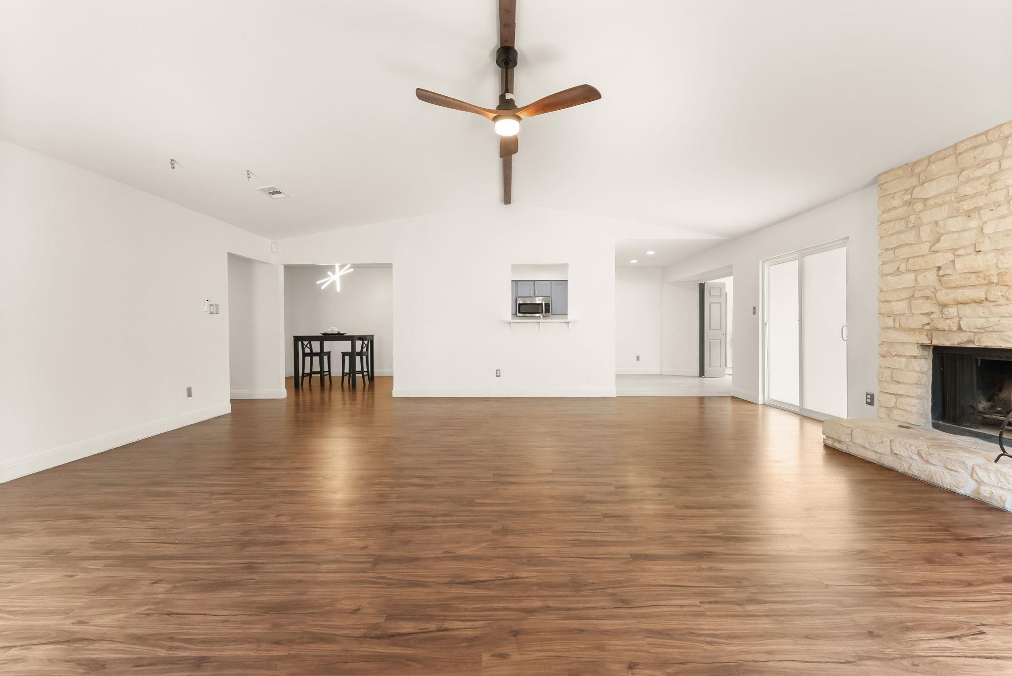 12319 Wycliff Ln, Austin, TX 78727