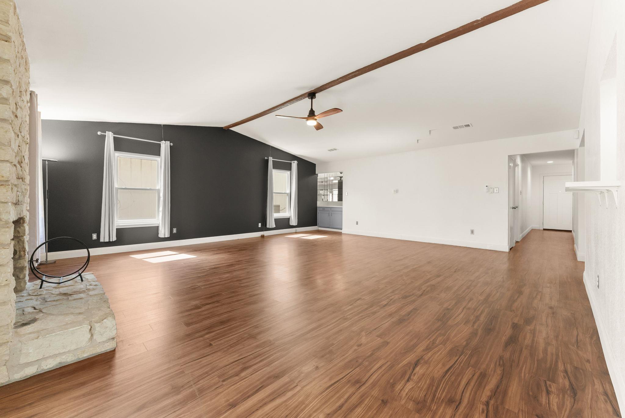 12319 Wycliff Ln, Austin, TX 78727