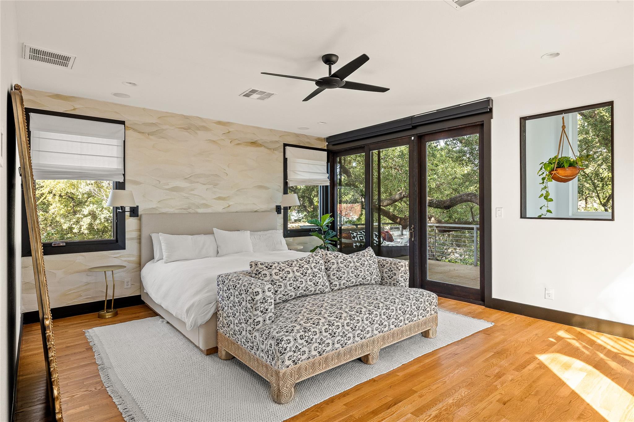 708 Sparks Ave, Austin, TX 78705