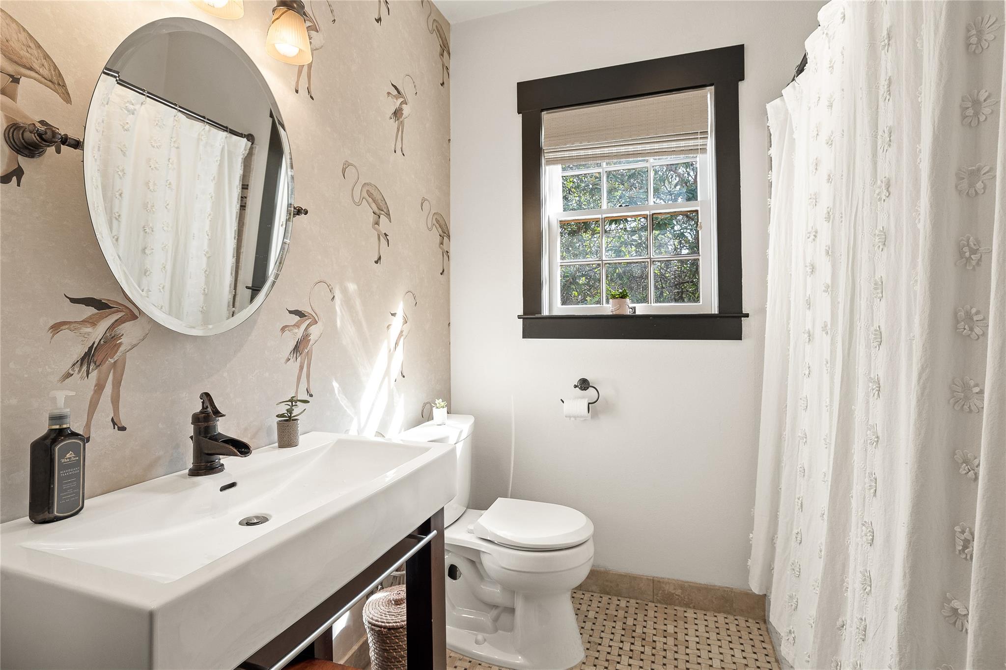 708 Sparks Ave, Austin, TX 78705