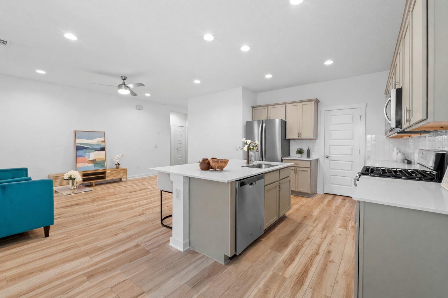293 Tequilana Pass, Leander, TX 78641
