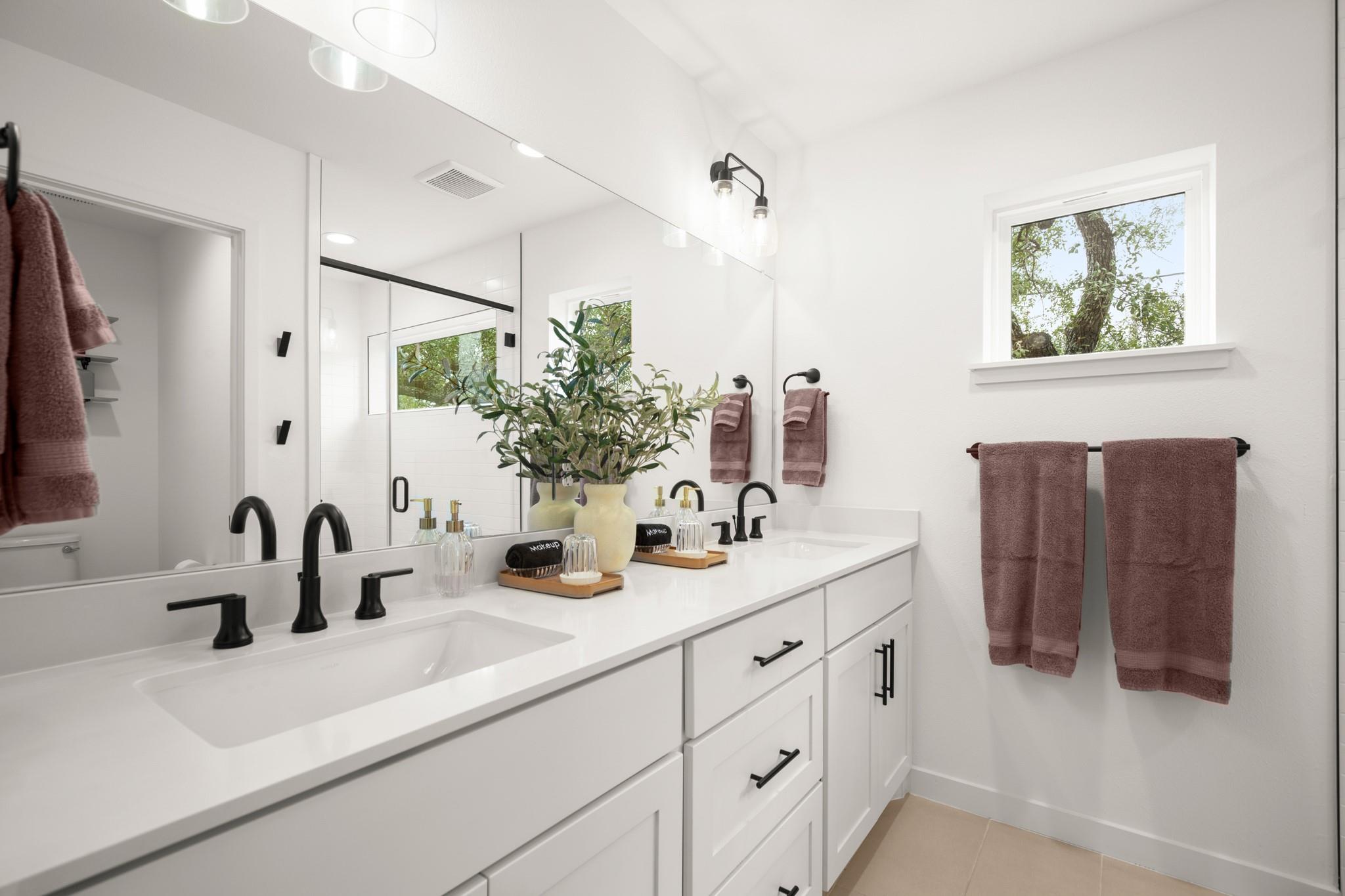 1211 Taulbee Ln # 2, Austin, TX 78757