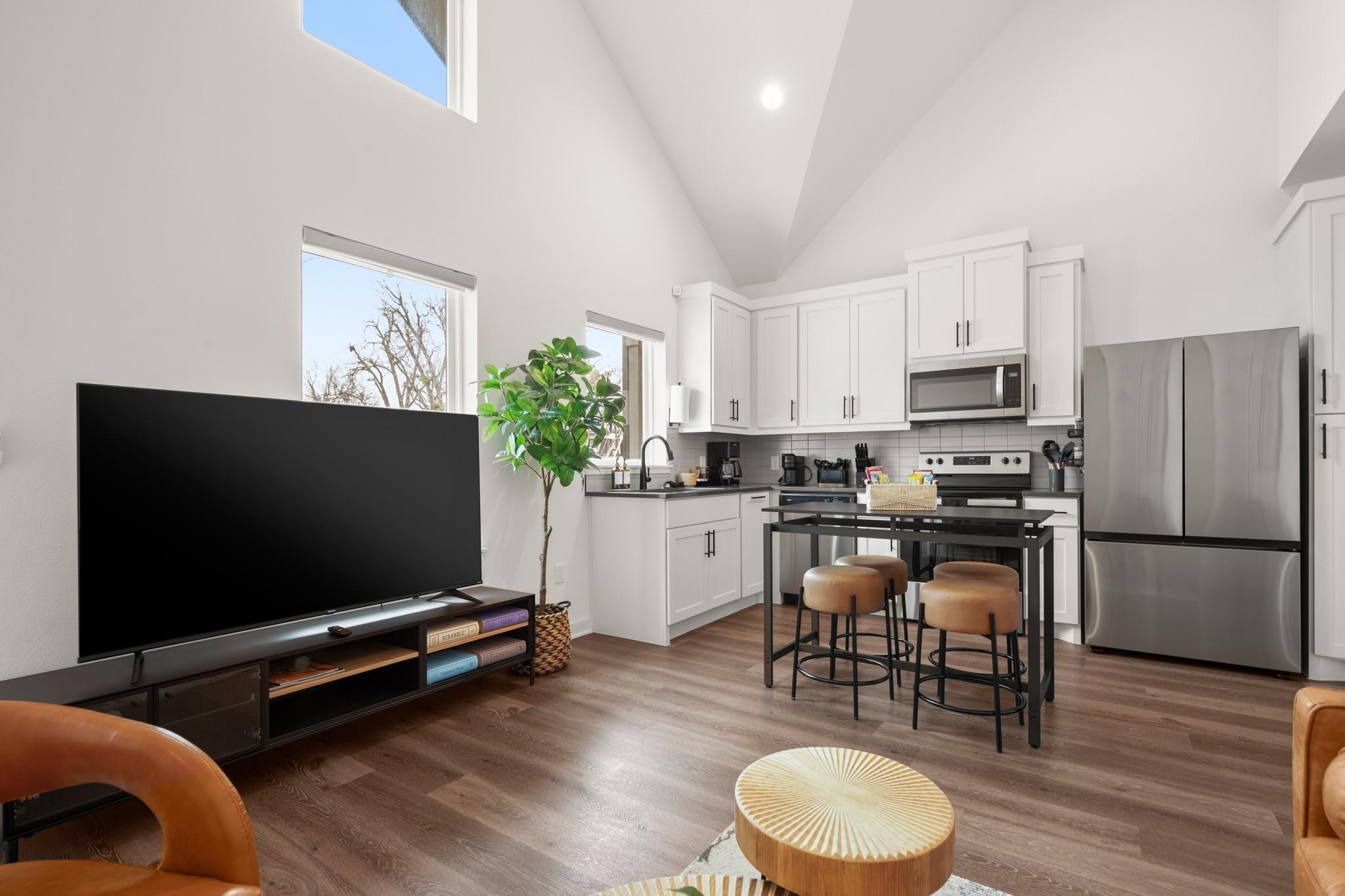 1211 Taulbee Ln # 2, Austin, TX 78757