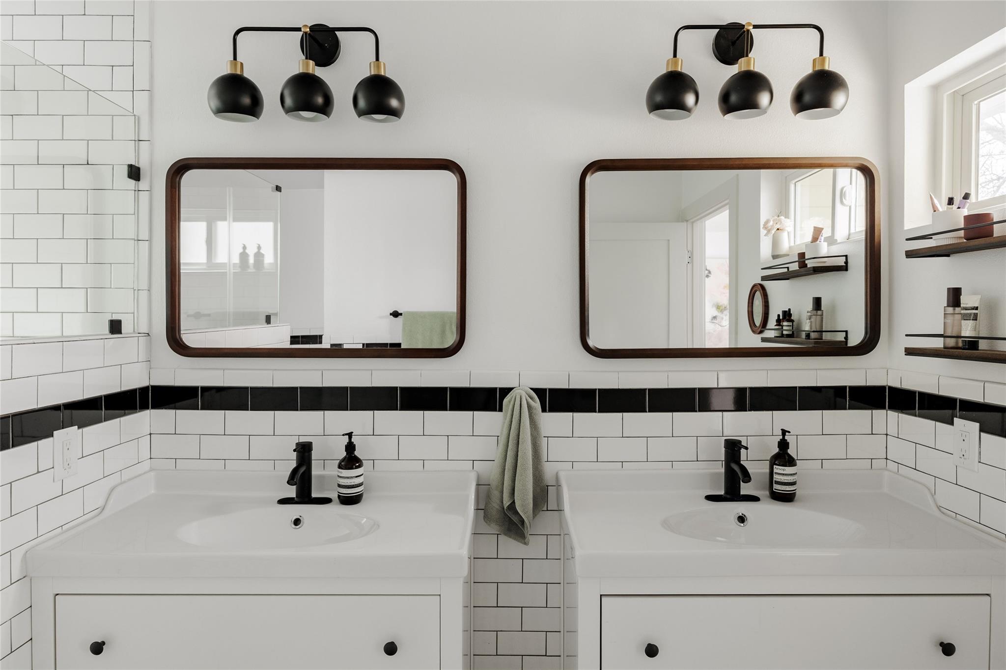 2606 W 48th St, Austin, TX 78731