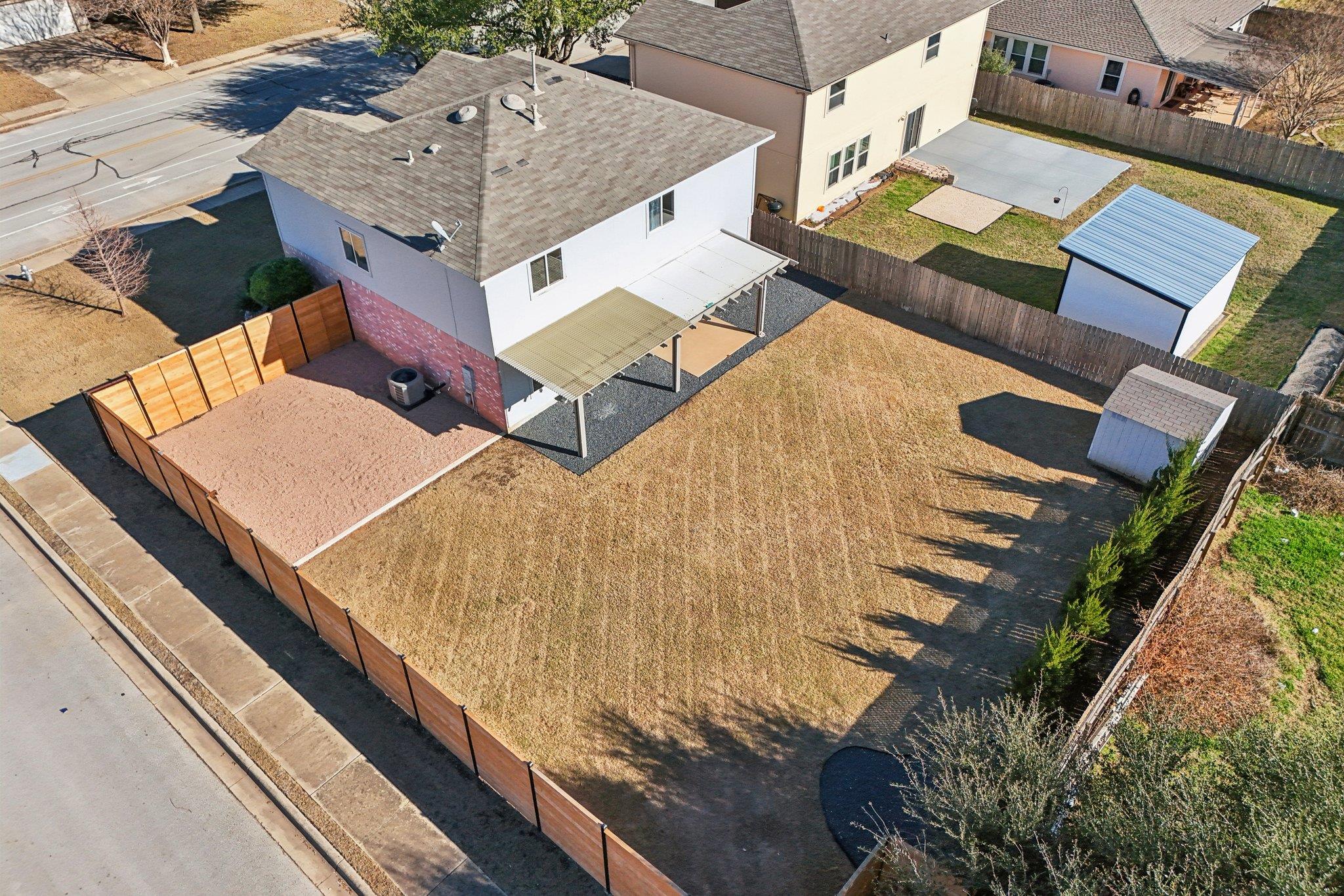 711 Riverway Ln, Leander, TX 78641