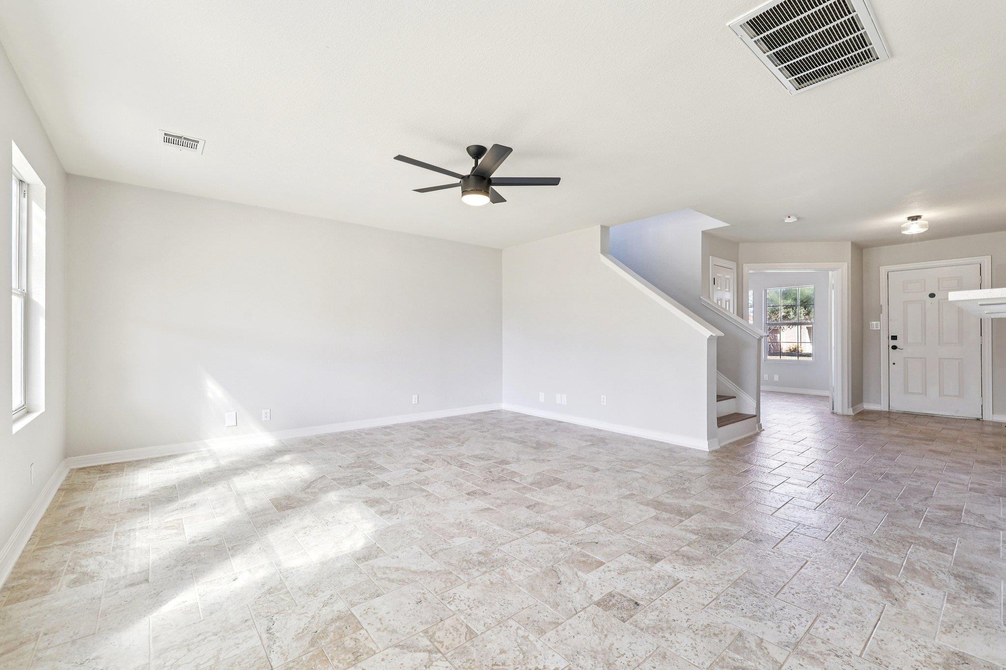 711 Riverway Ln, Leander, TX 78641