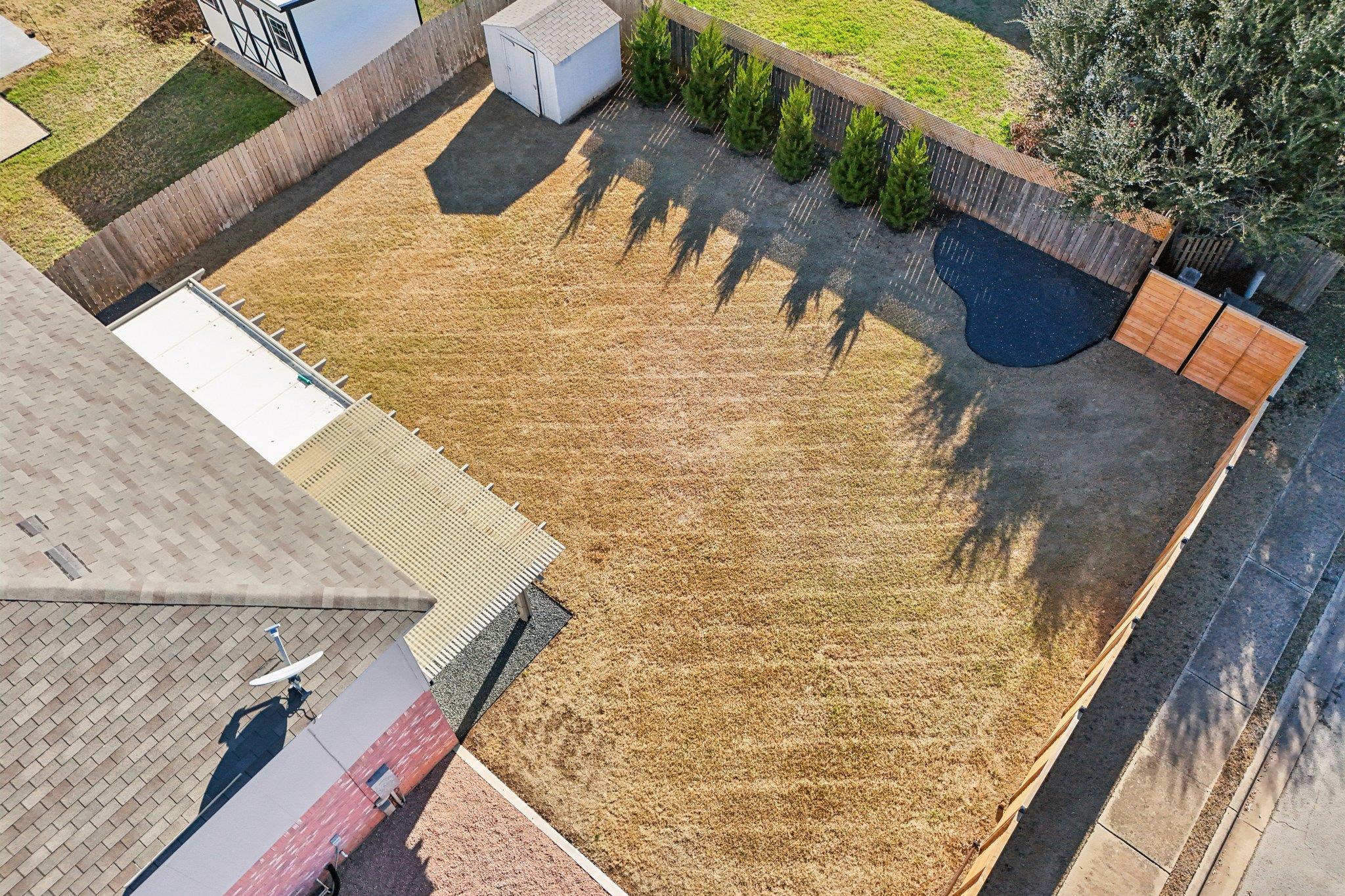 711 Riverway Ln, Leander, TX 78641