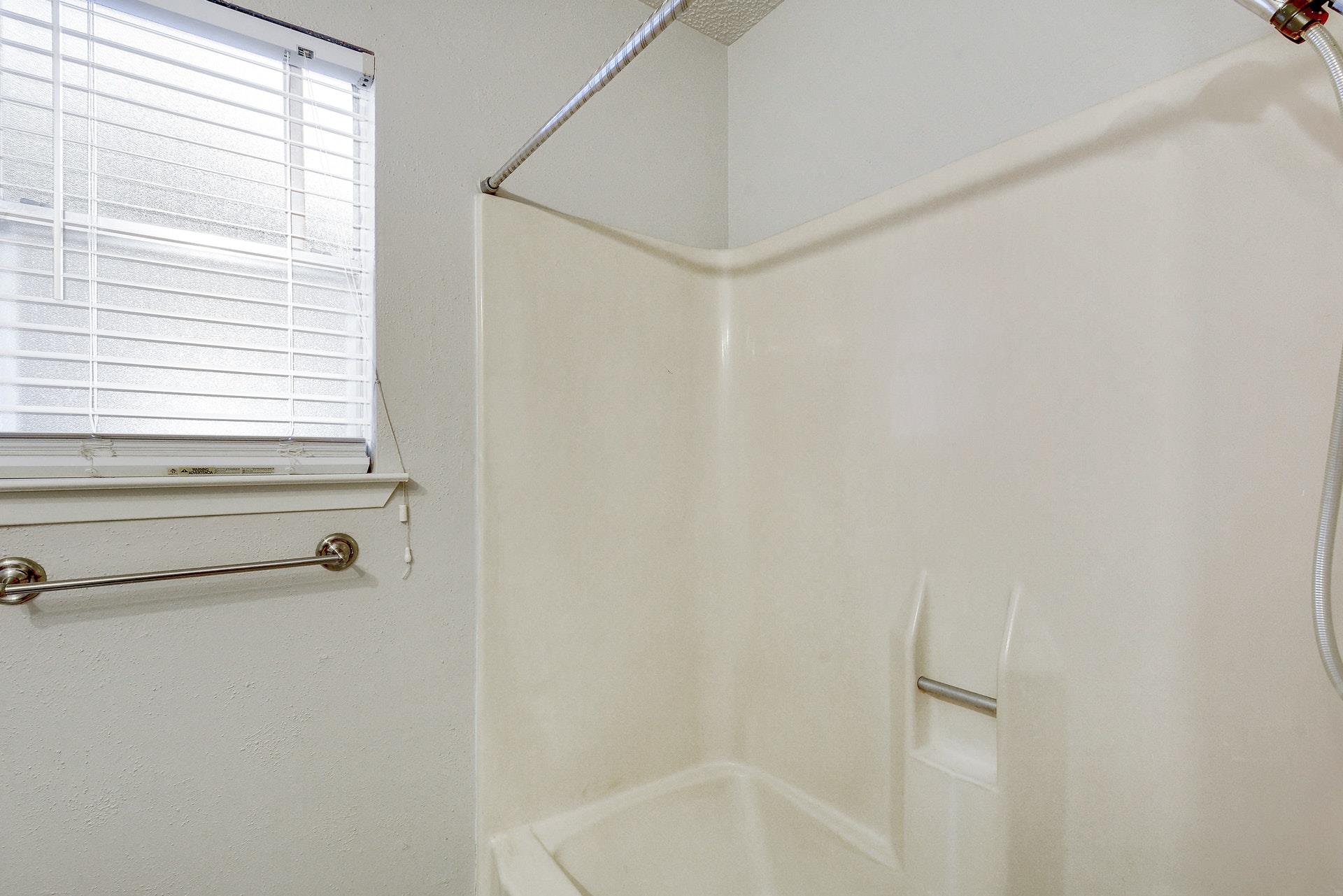 7105 Cannonleague Dr, Austin, TX 78745