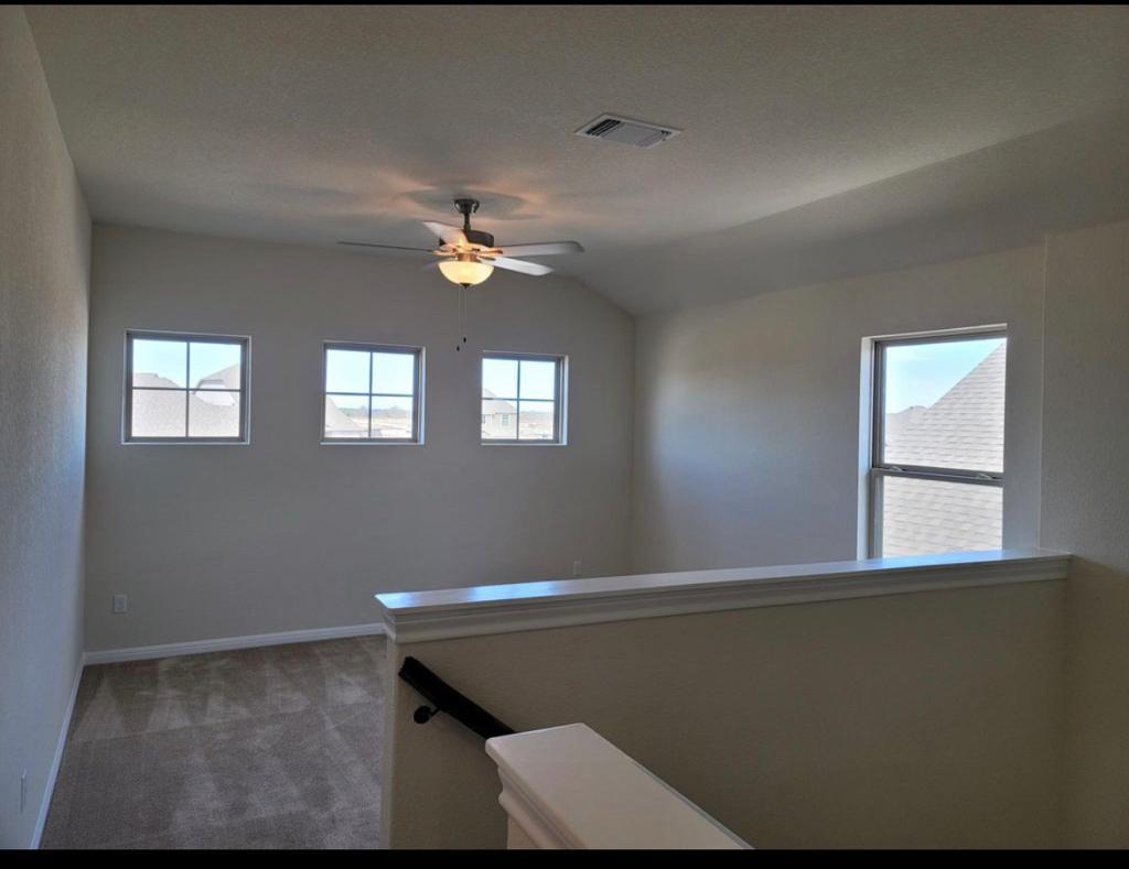 105 Isabella Way, Liberty Hill, TX 78642