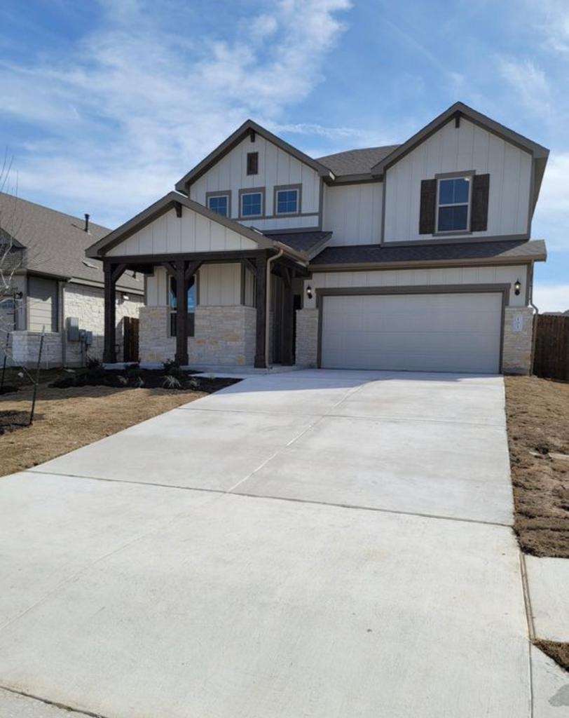 105 Isabella Way, Liberty Hill, TX 78642