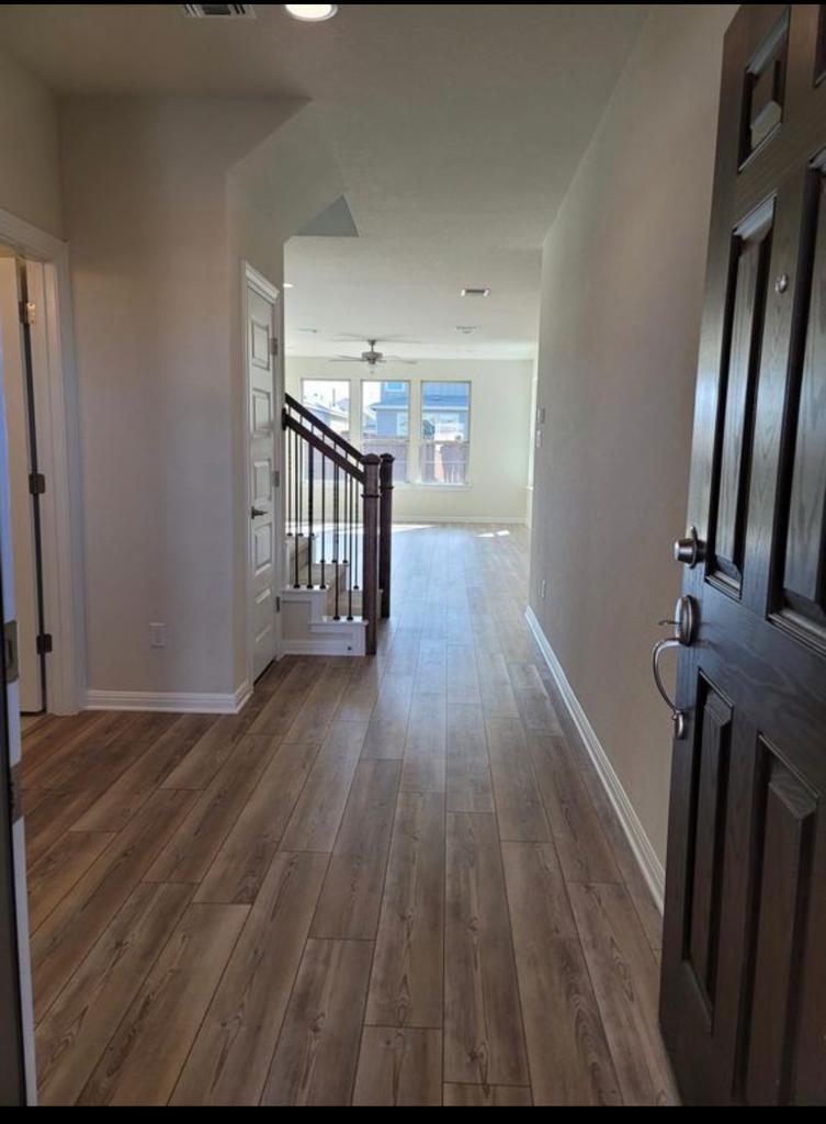 105 Isabella Way, Liberty Hill, TX 78642