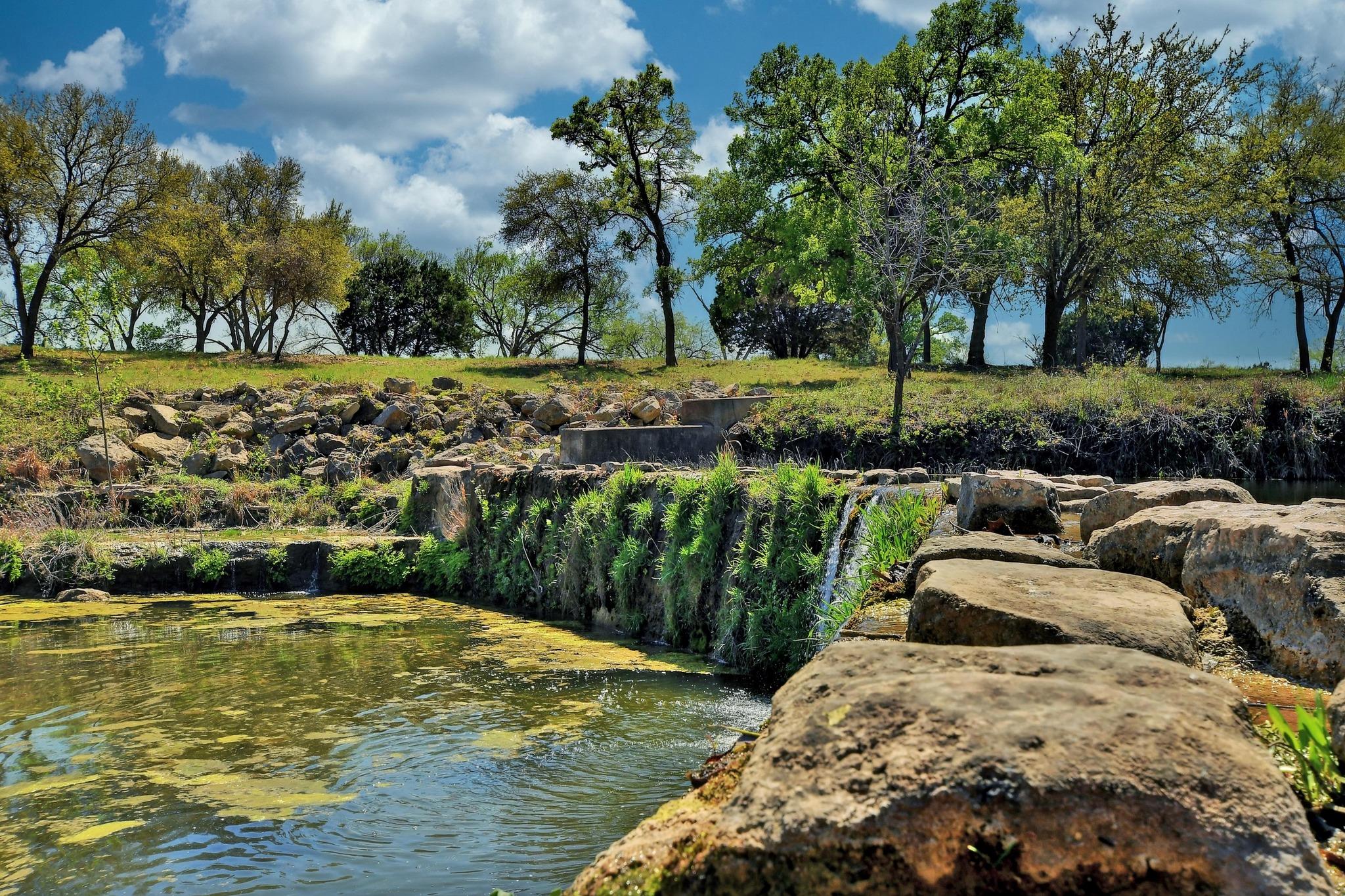 216 Rio Ancho Blvd, Liberty Hill, TX 78642