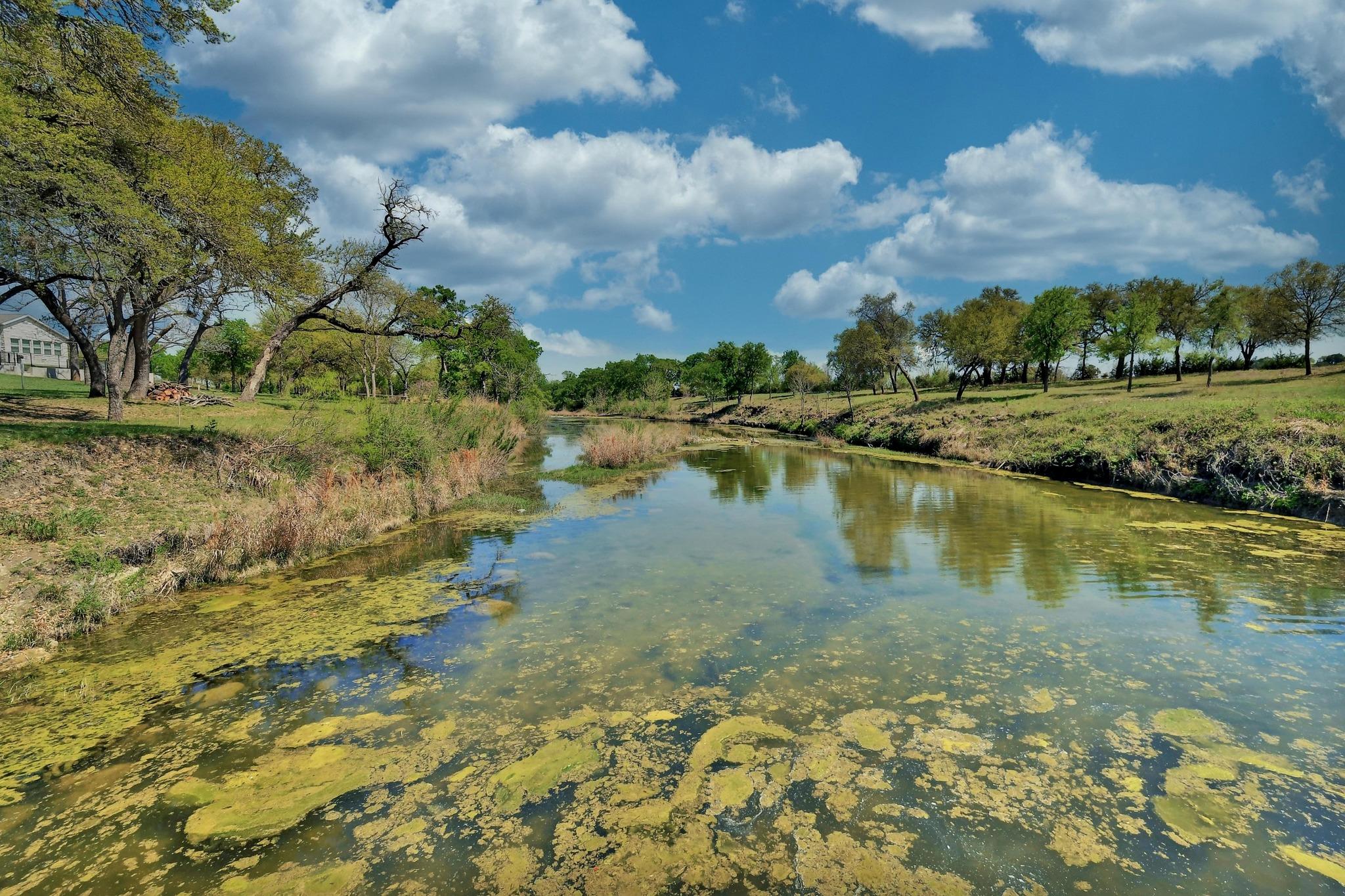 216 Rio Ancho Blvd, Liberty Hill, TX 78642