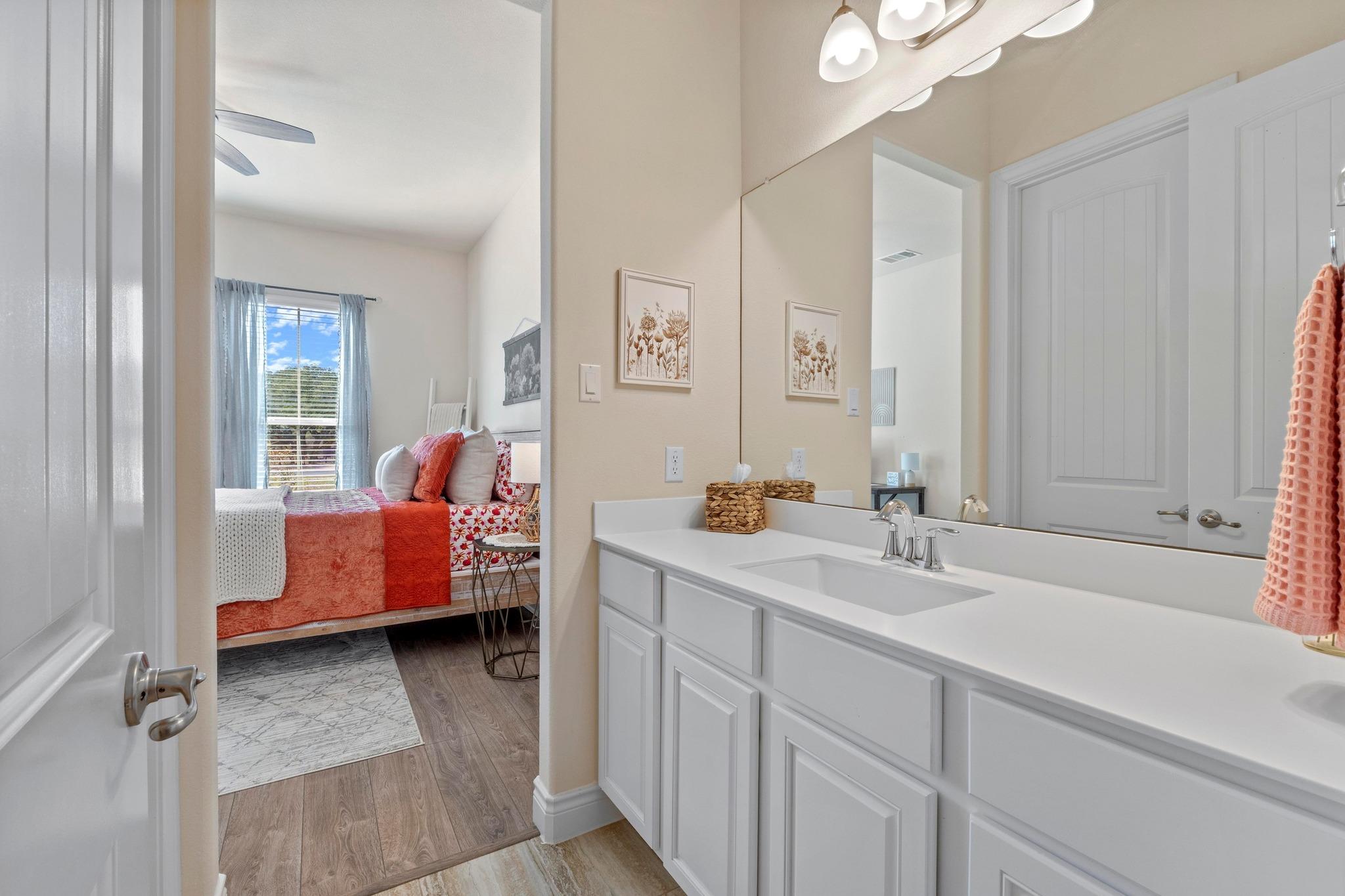 216 Rio Ancho Blvd, Liberty Hill, TX 78642